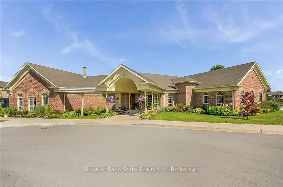 42 Greentrail Drive, #0