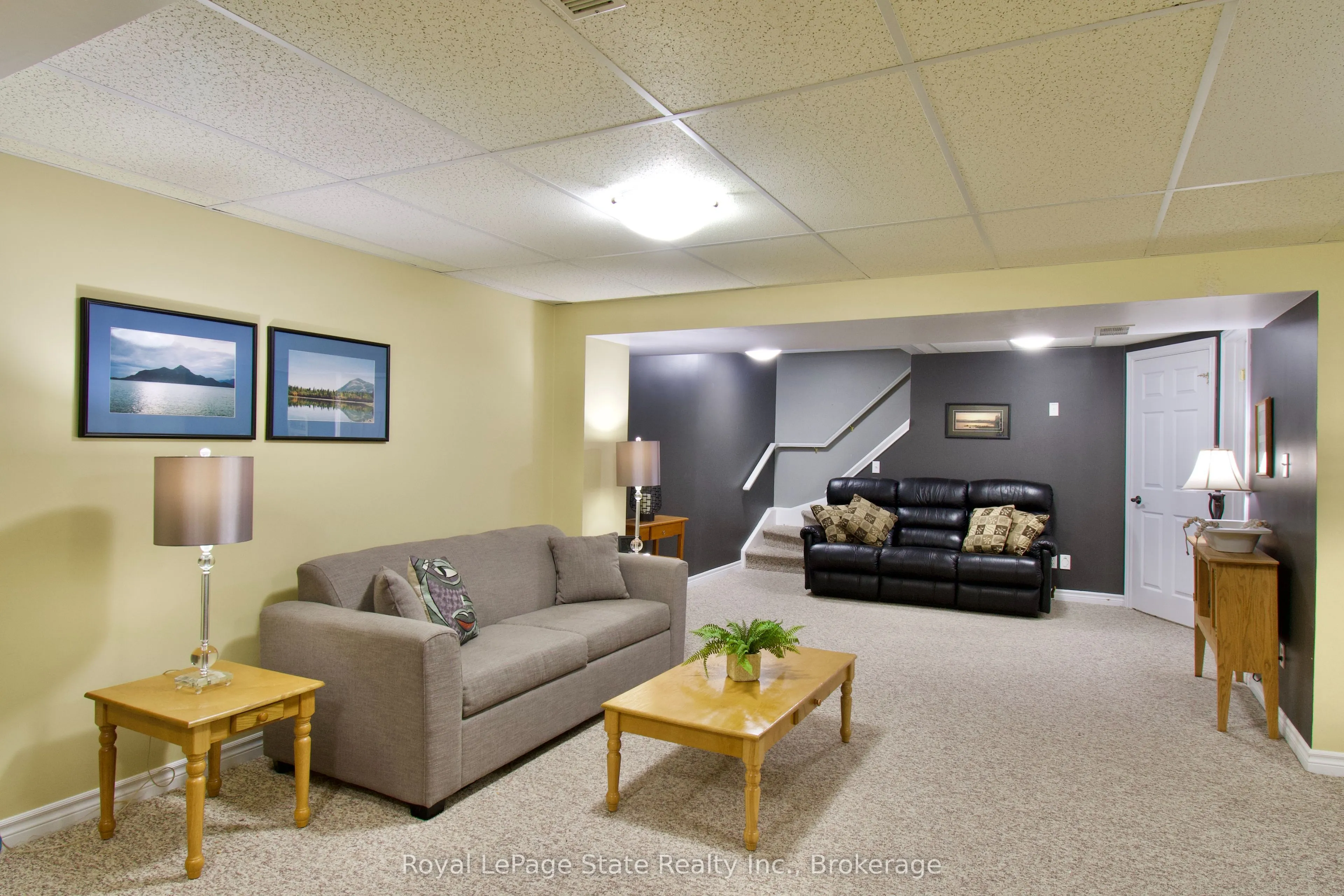 42 Greentrail Drive, #0