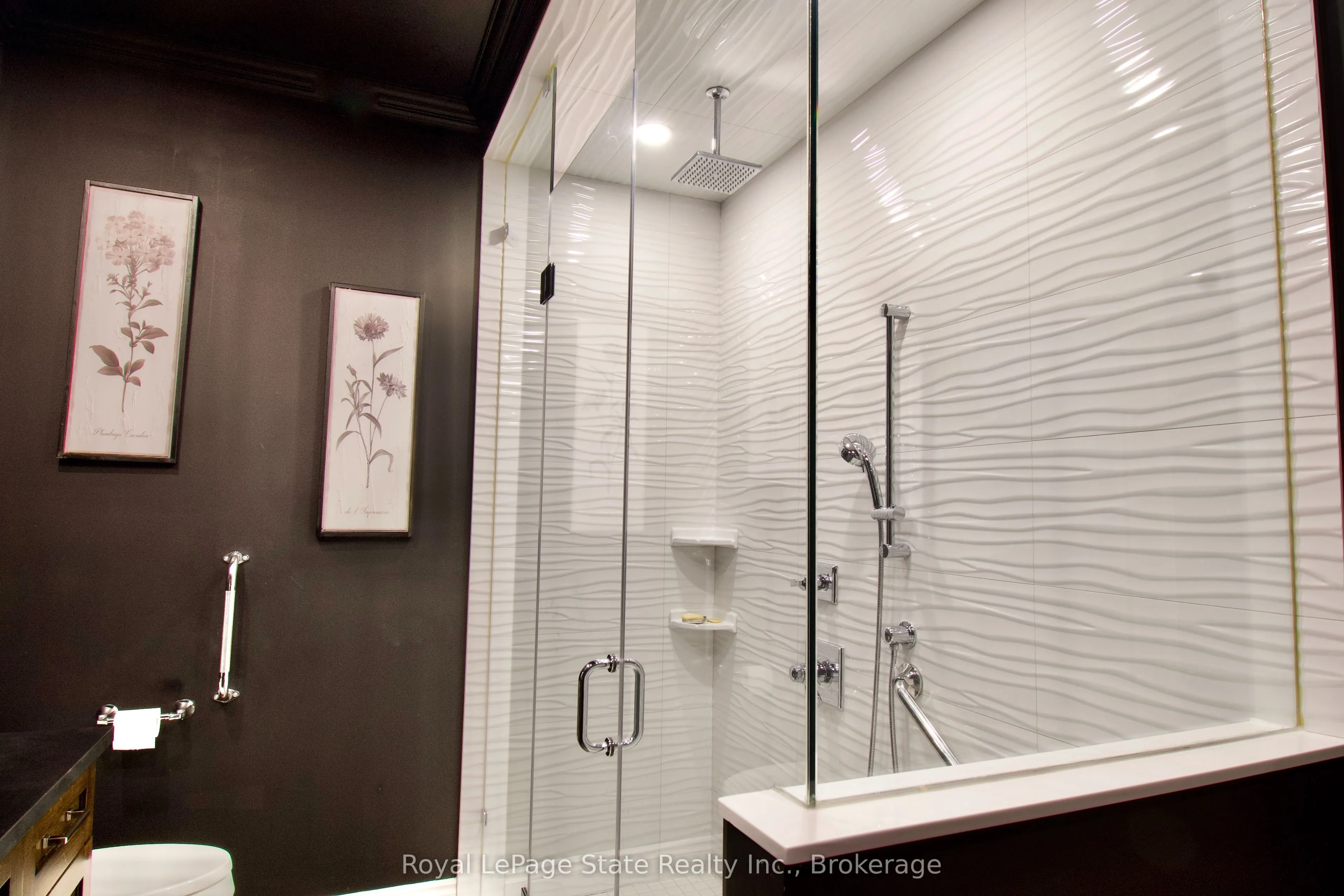 42 Greentrail Drive, #0