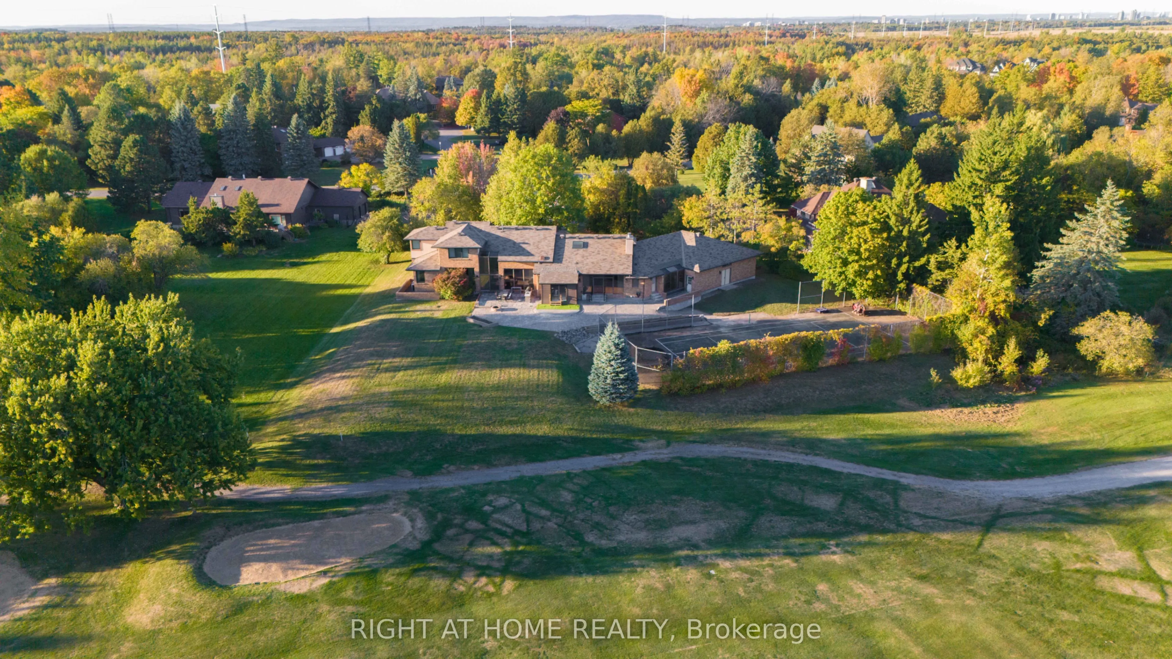 5 Burnt Tree Court