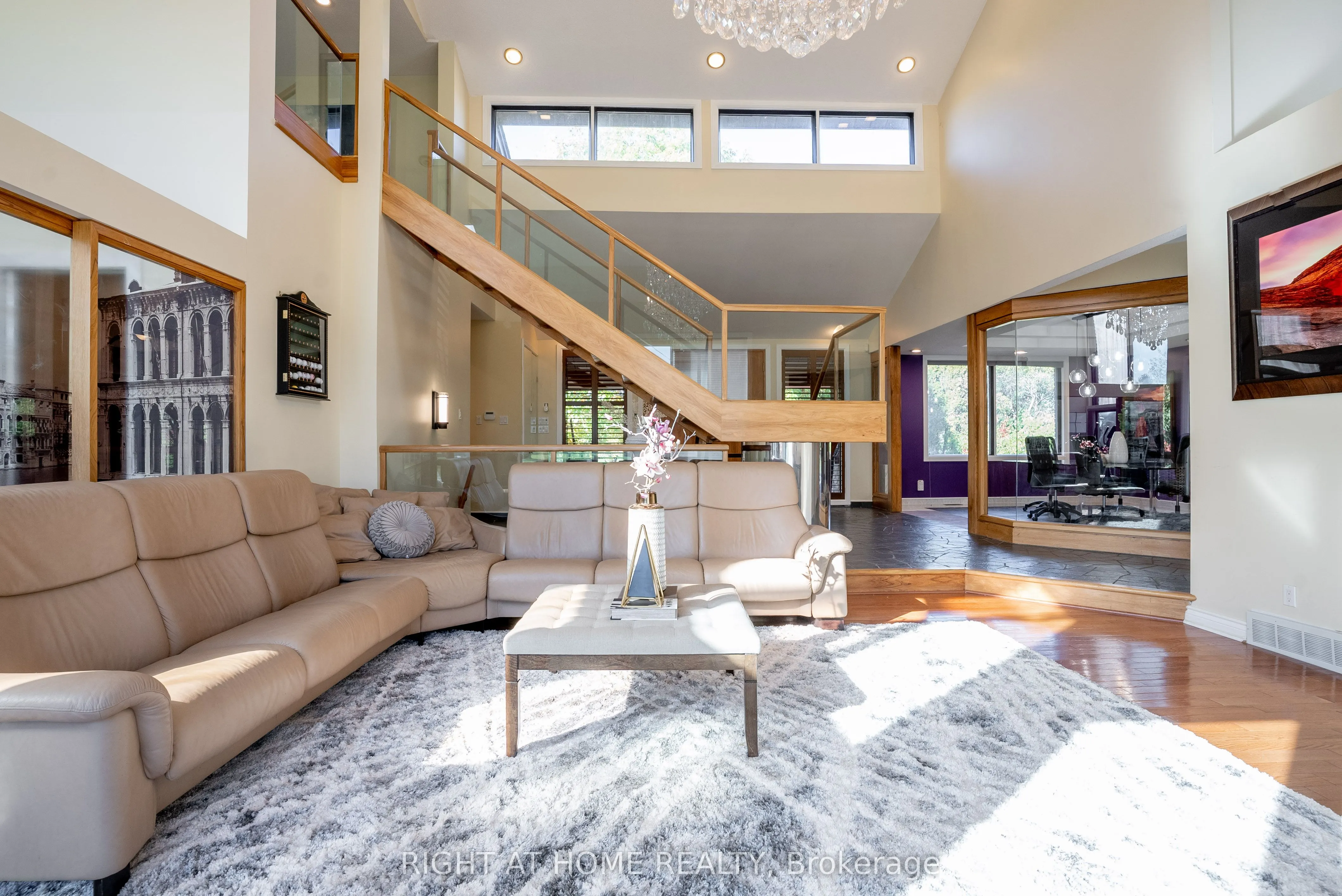 5 Burnt Tree Court