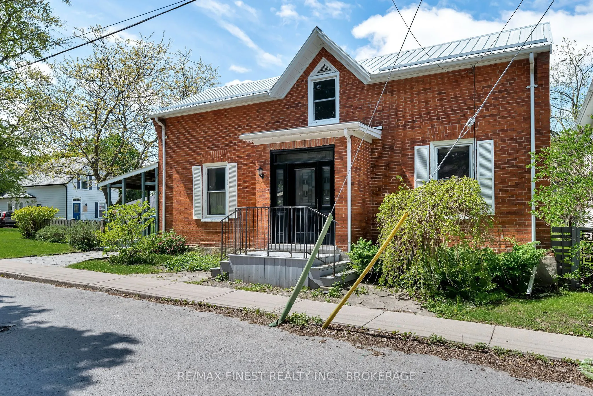 8 Catherine Street