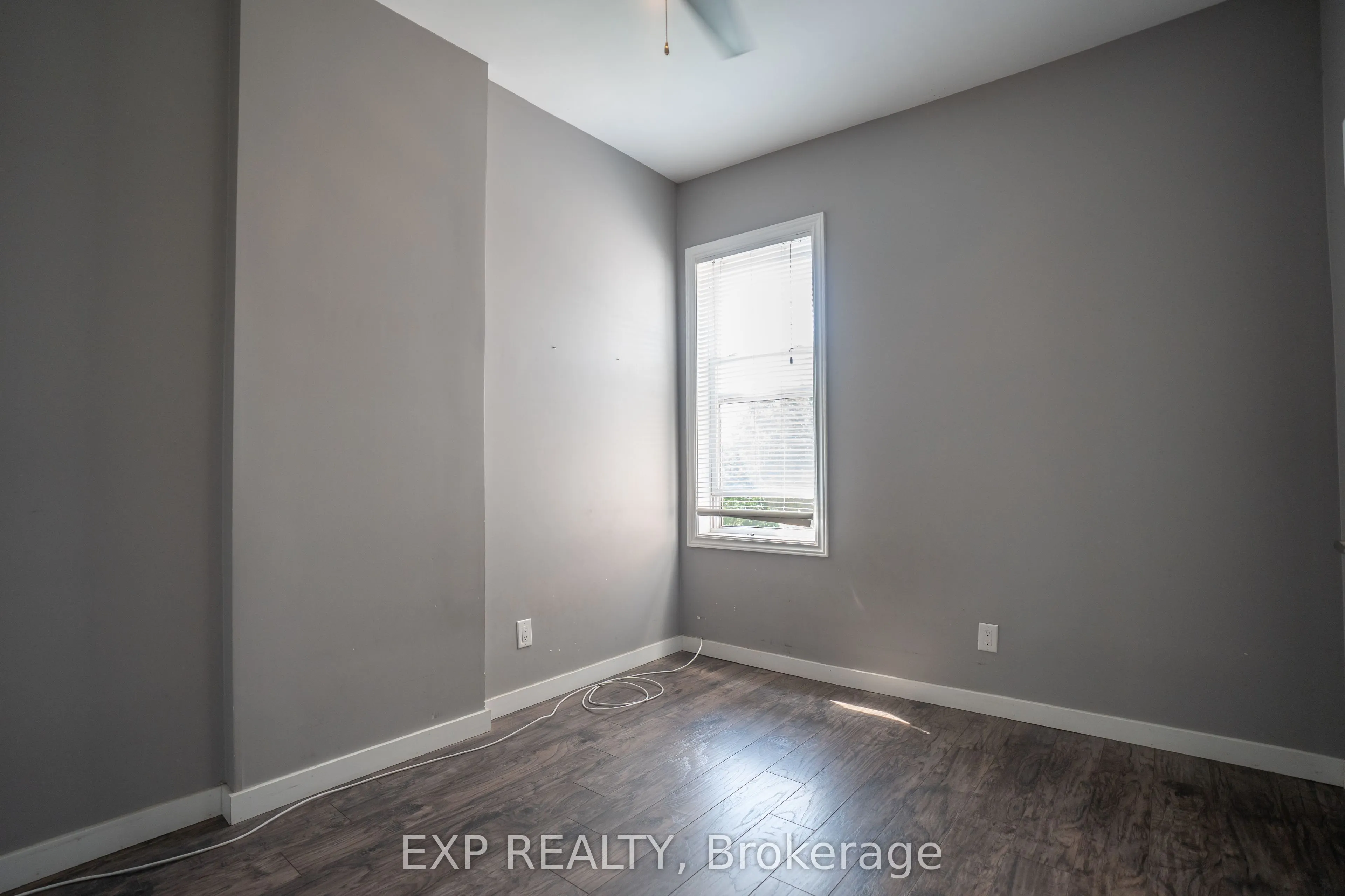 163 Emerald Street N