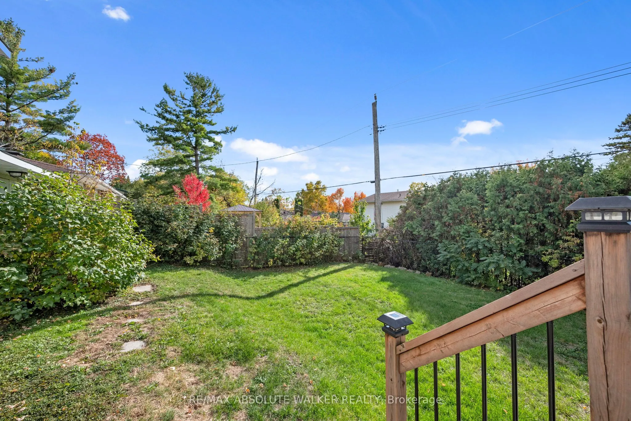 5298 Hillcrest Drive