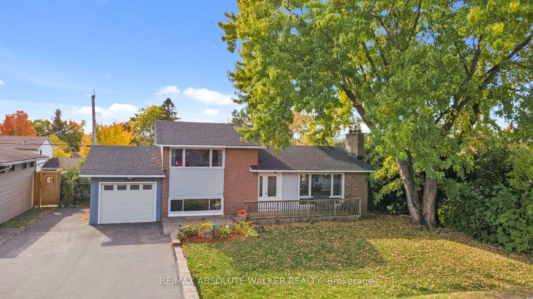5298 Hillcrest Drive