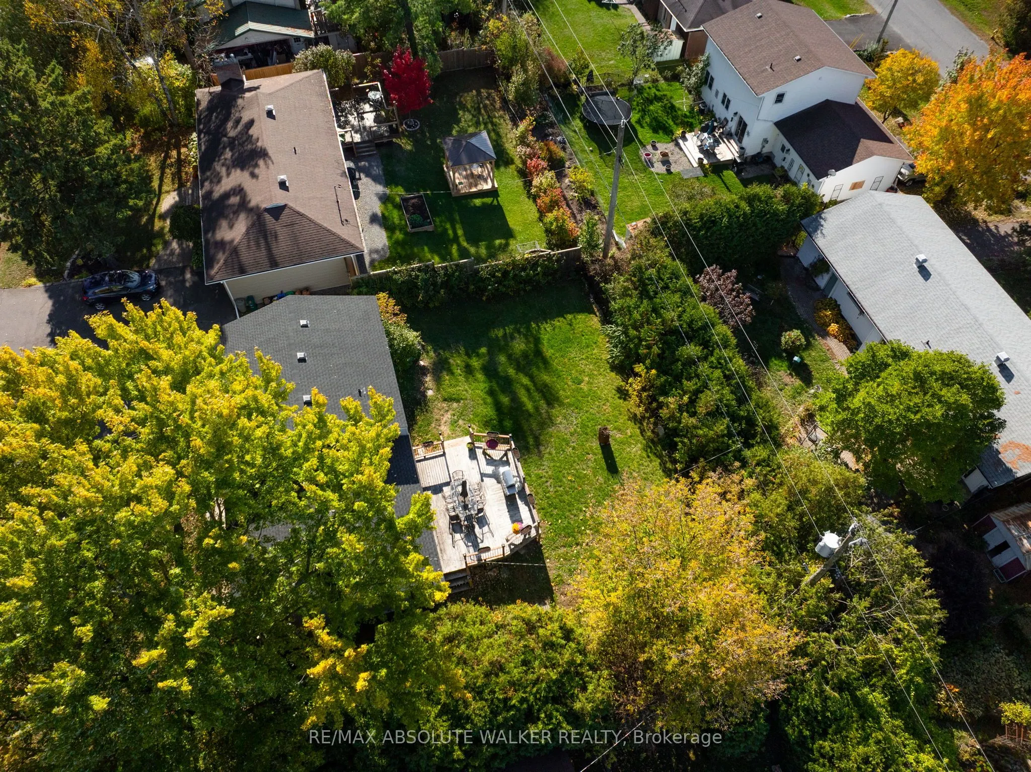 5298 Hillcrest Drive