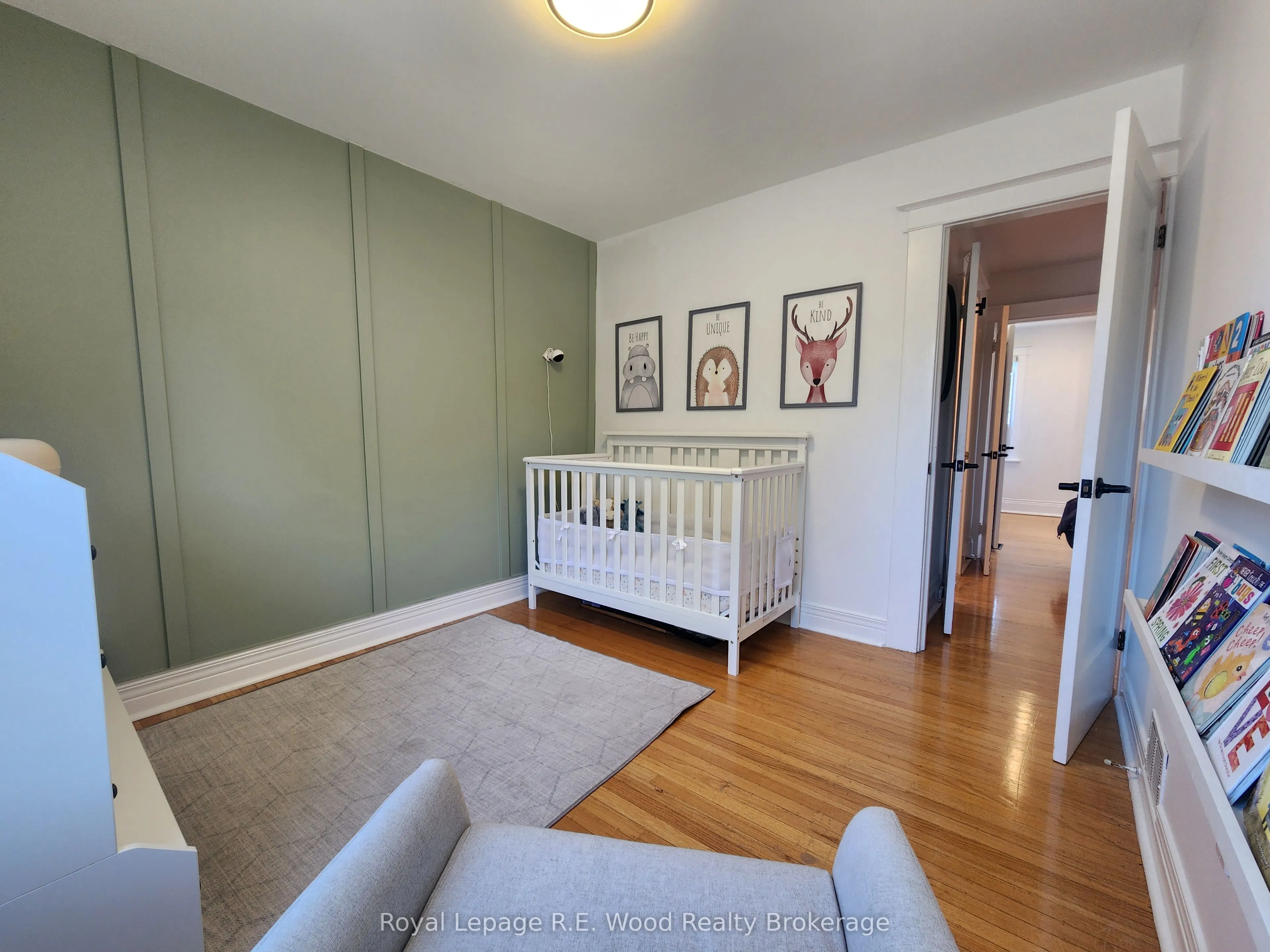 252 Graham Avenue S