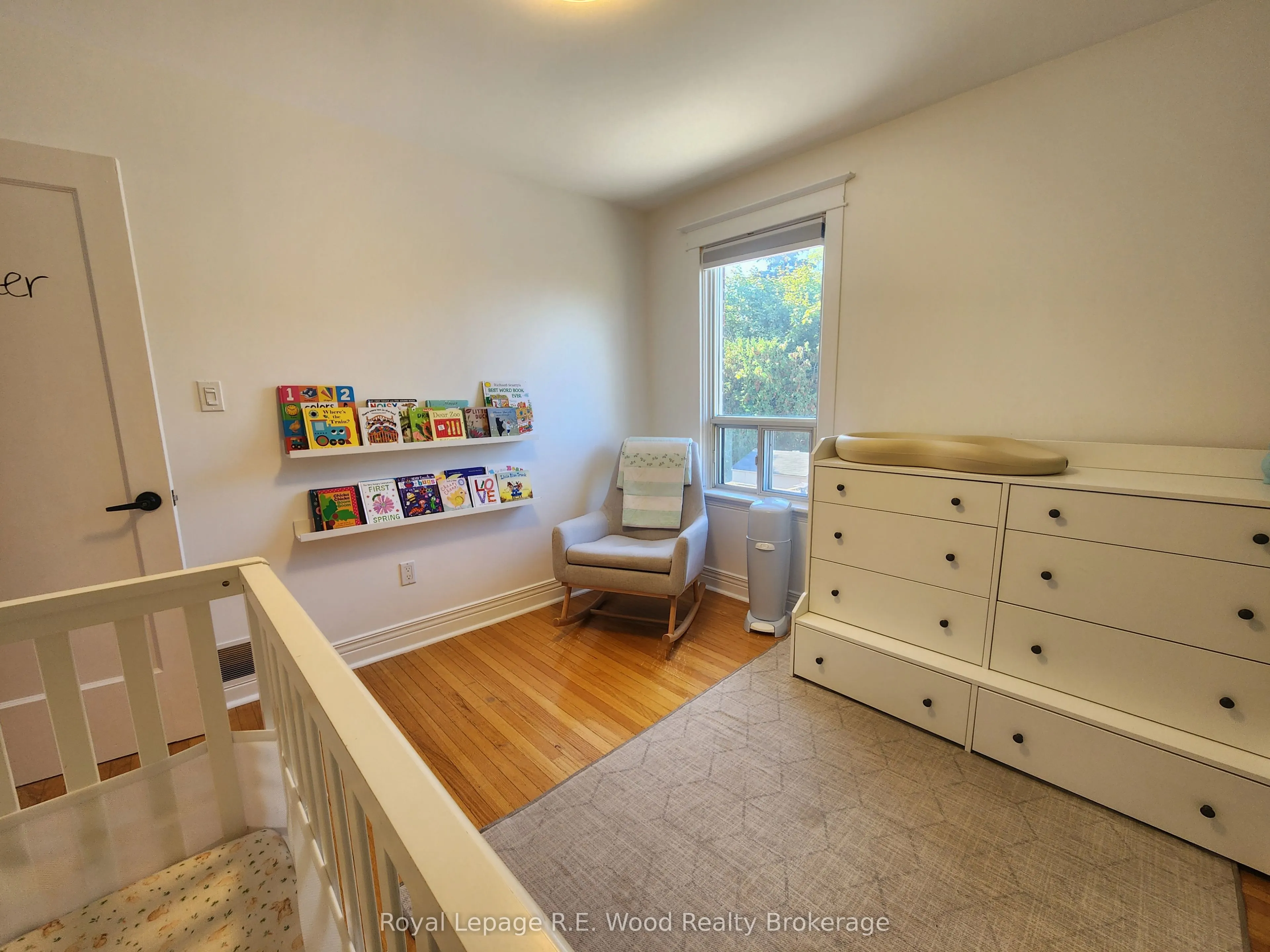 252 Graham Avenue S