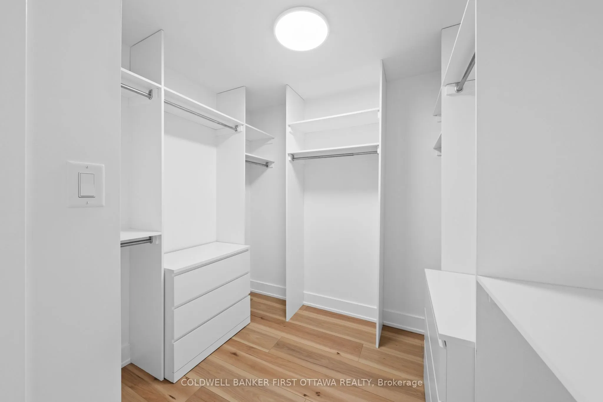 238 Lebreton Street N, #C