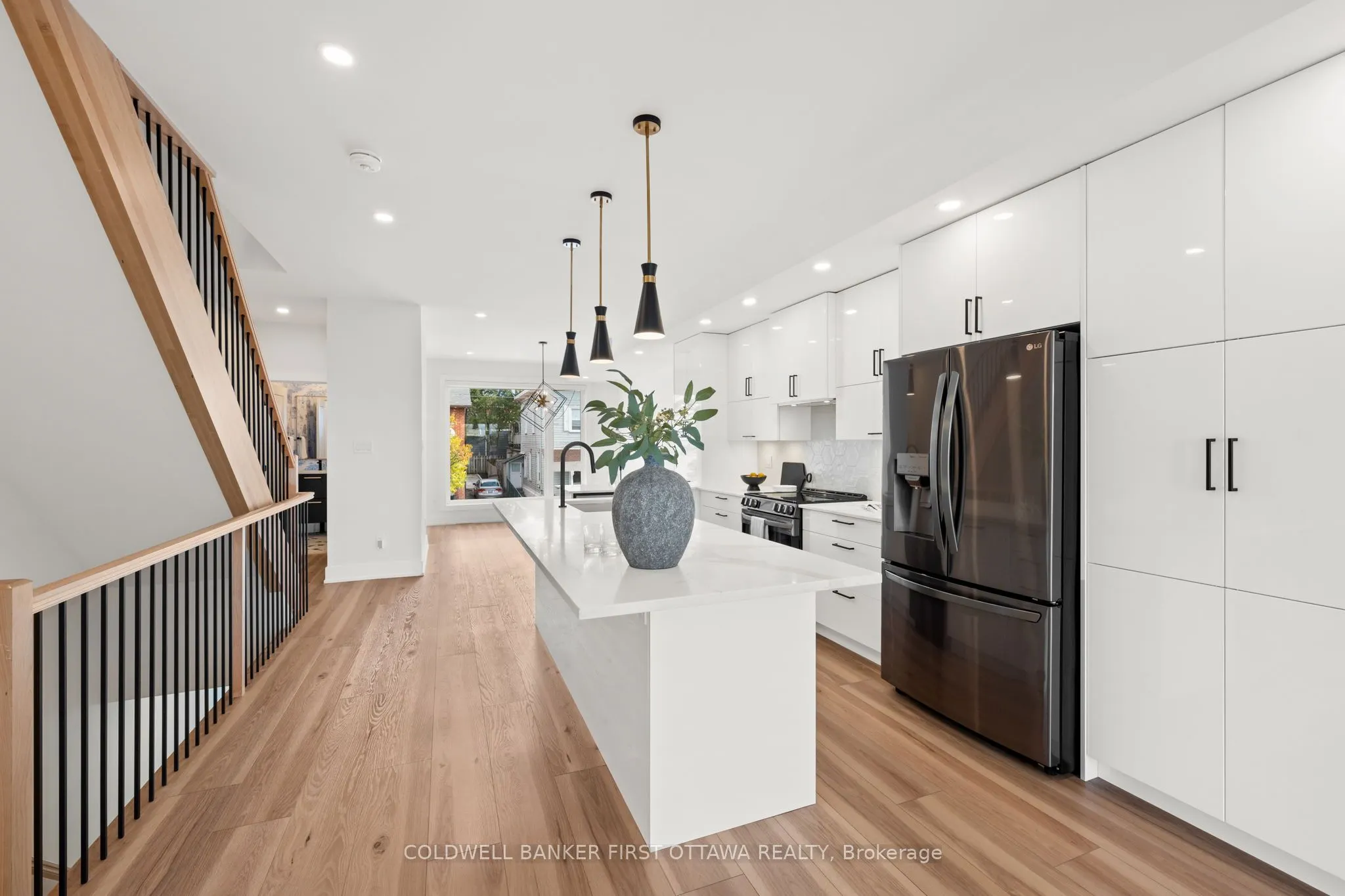 238 Lebreton Street N, #C
