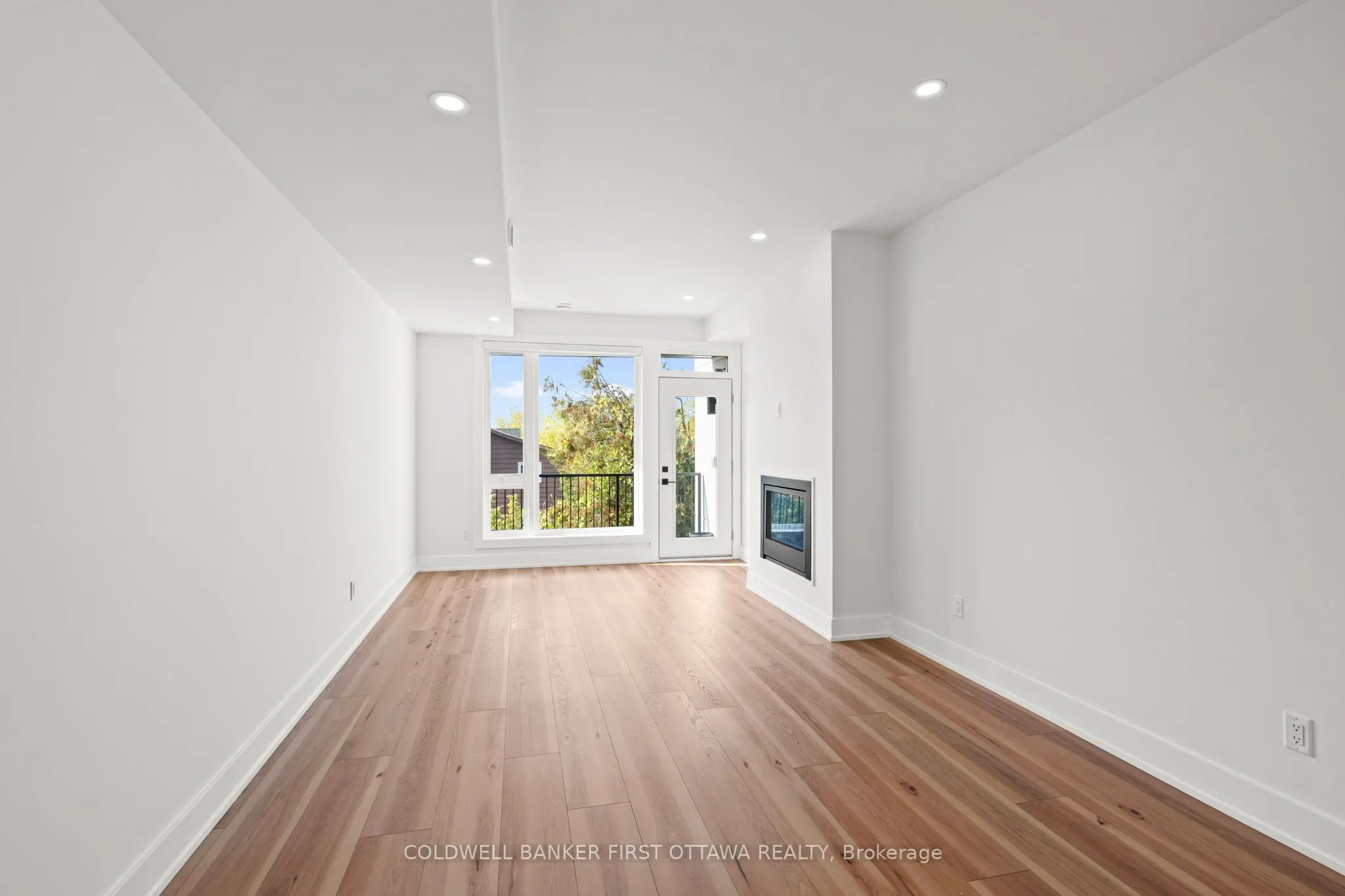 238 Lebreton Street N, #C