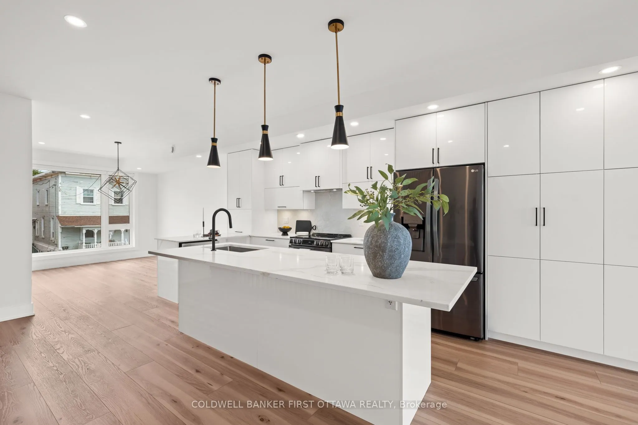 238 Lebreton Street N, #C