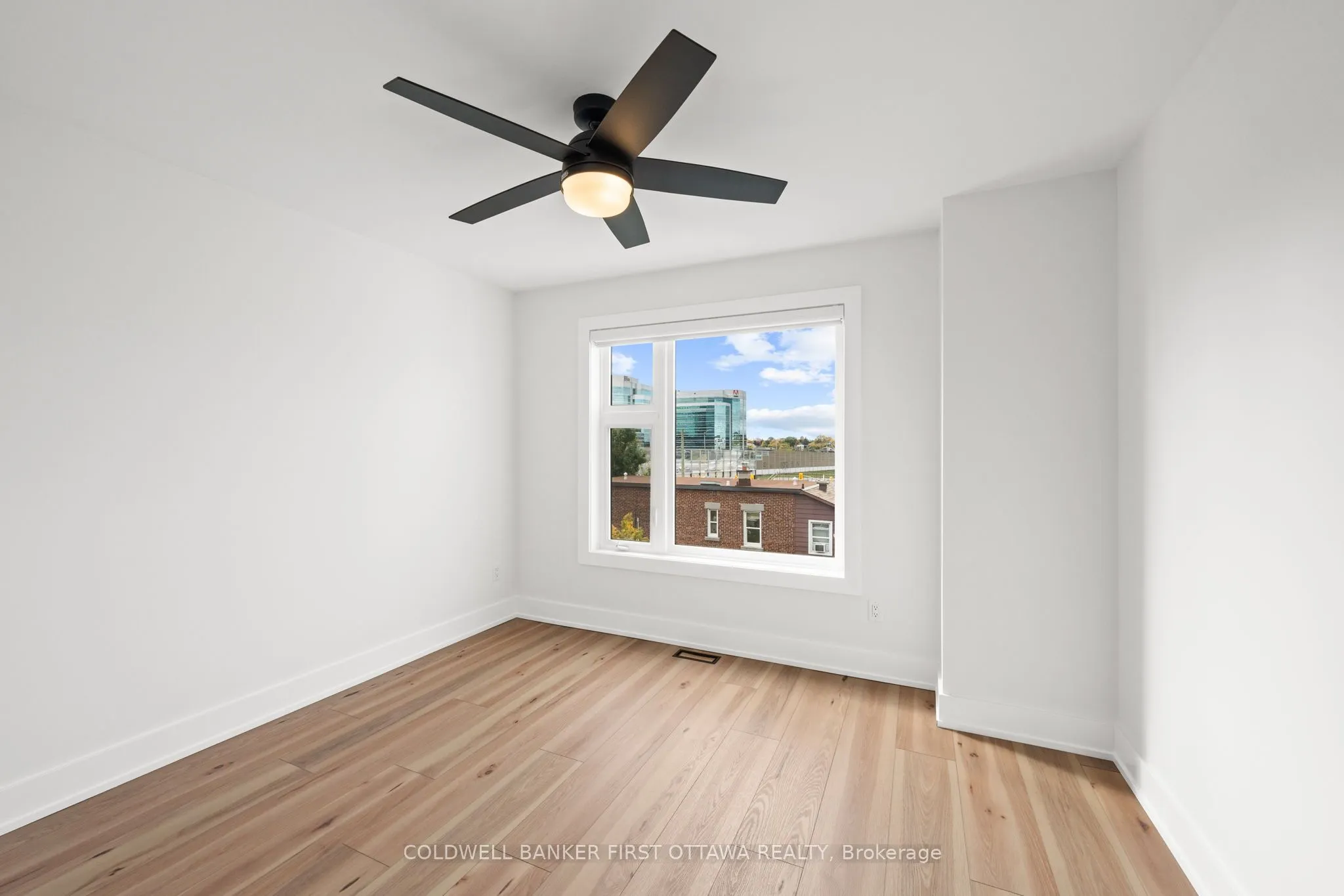 238 Lebreton Street N, #C