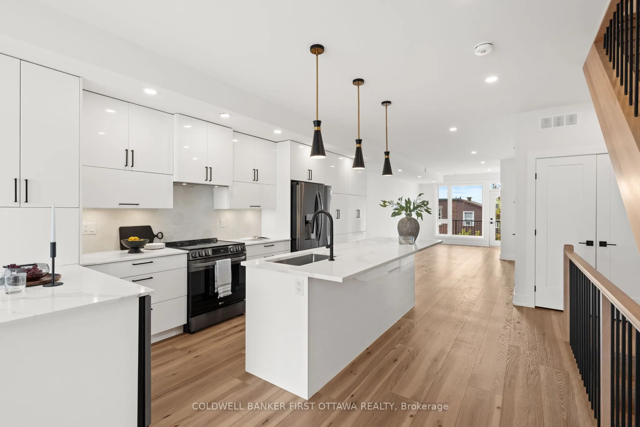 238 Lebreton Street N, #C