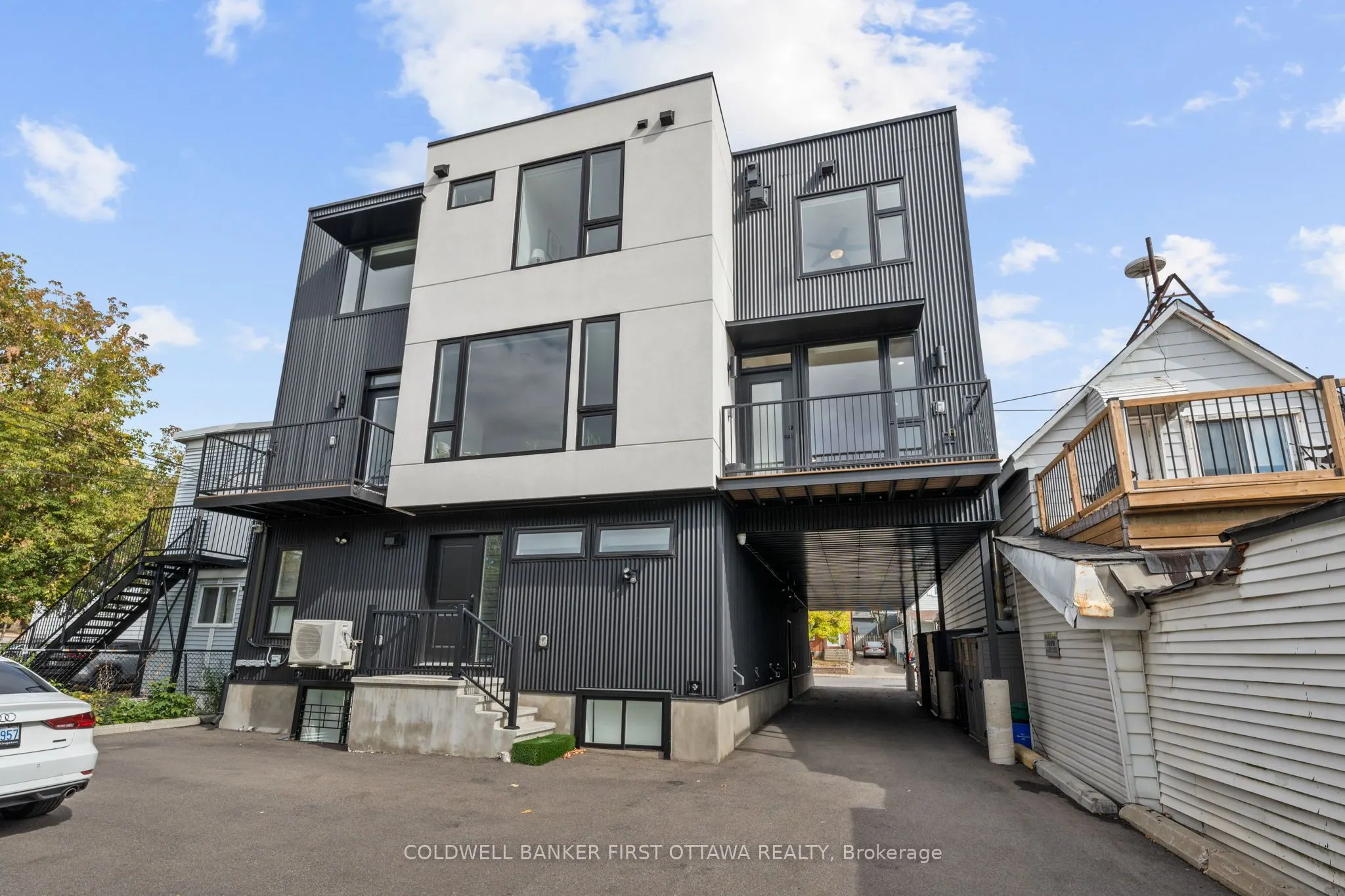 238 Lebreton Street N, #C