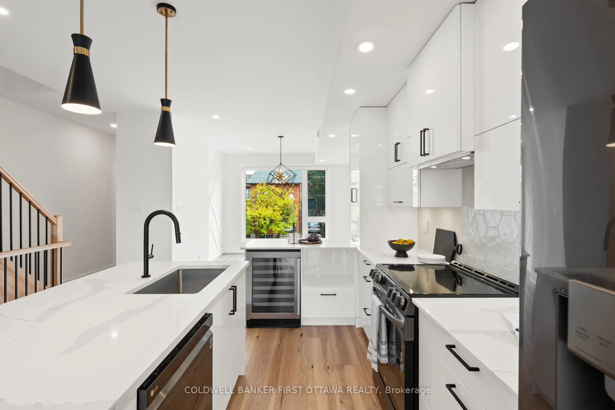 238 Lebreton Street N, #C