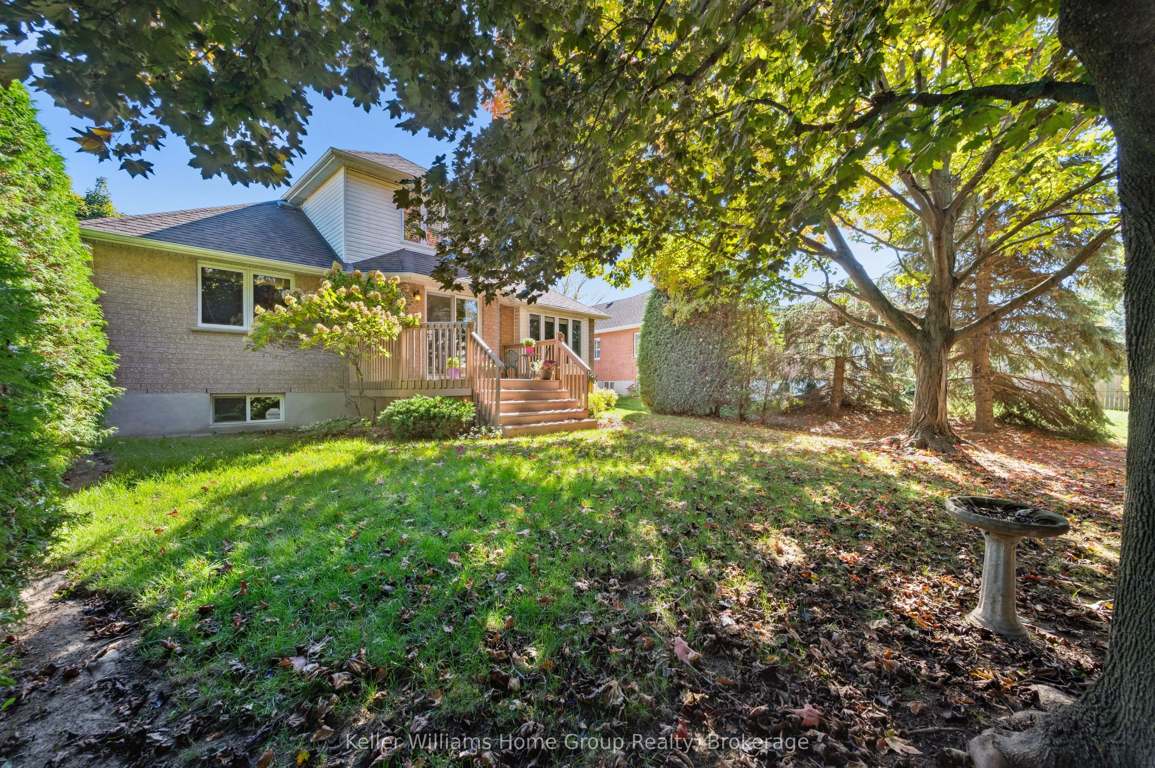 66 Kortright Road E