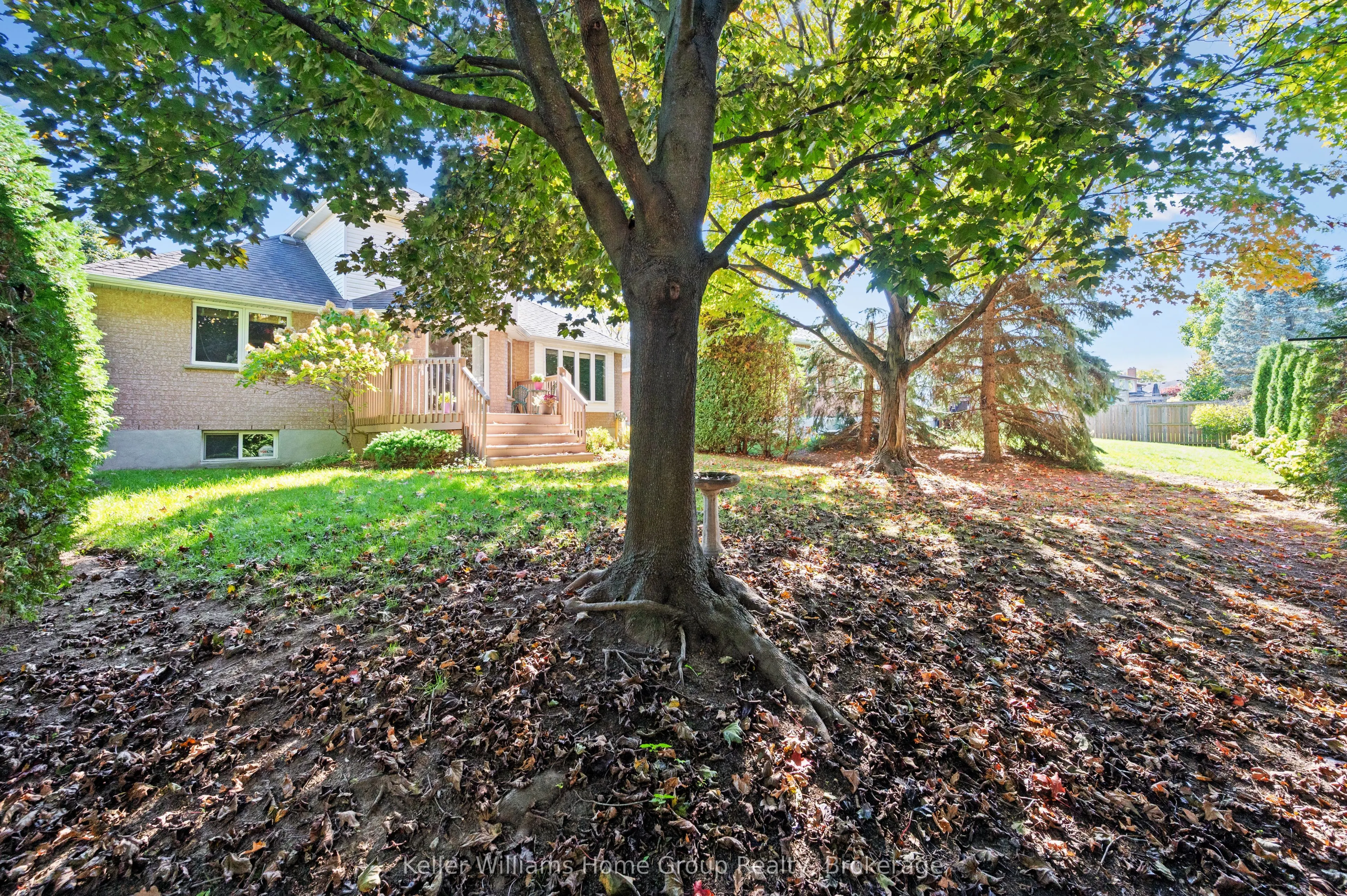 66 Kortright Road E