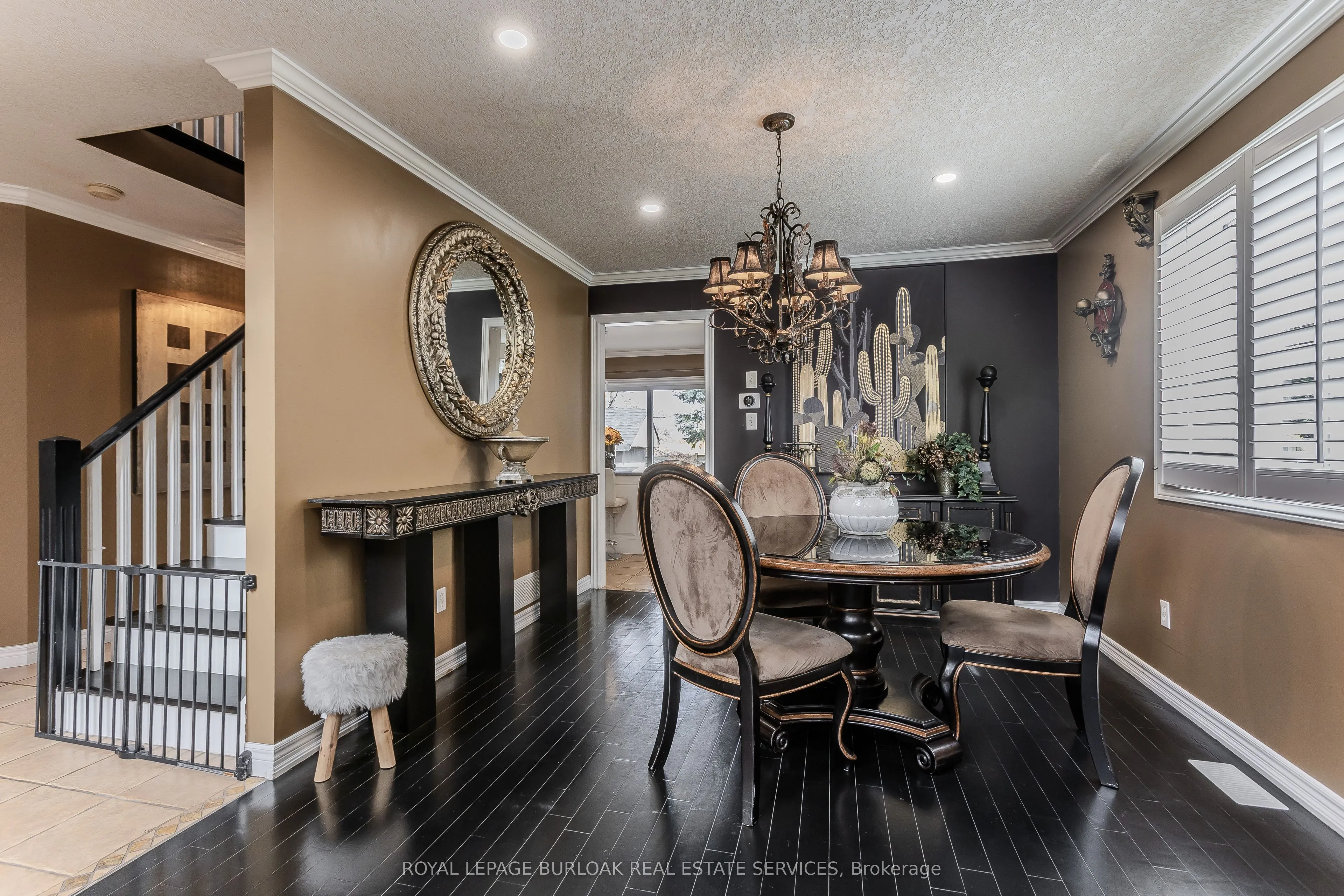 26 Grassyplain Drive