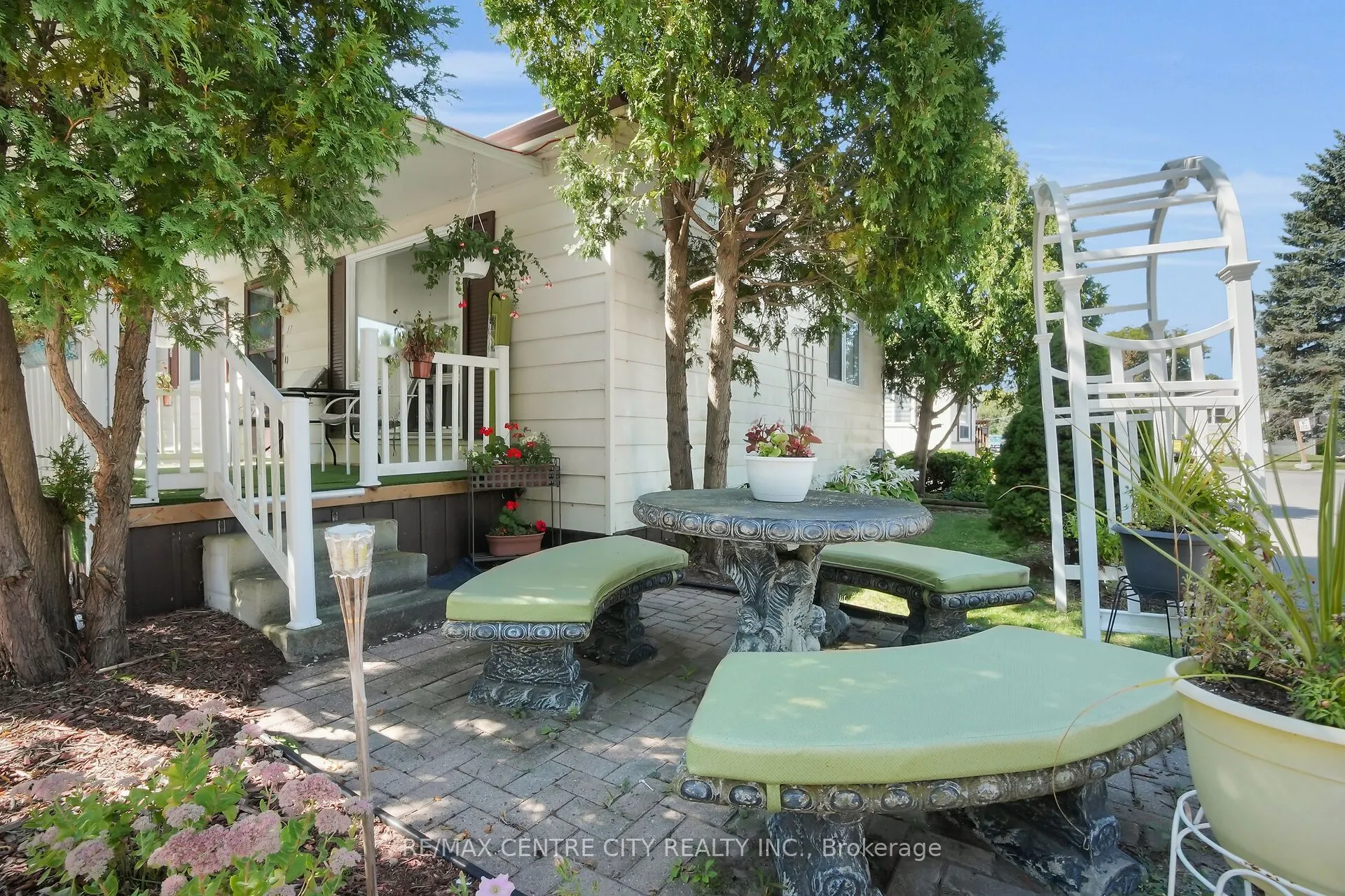 198 Springbank Drive, #87