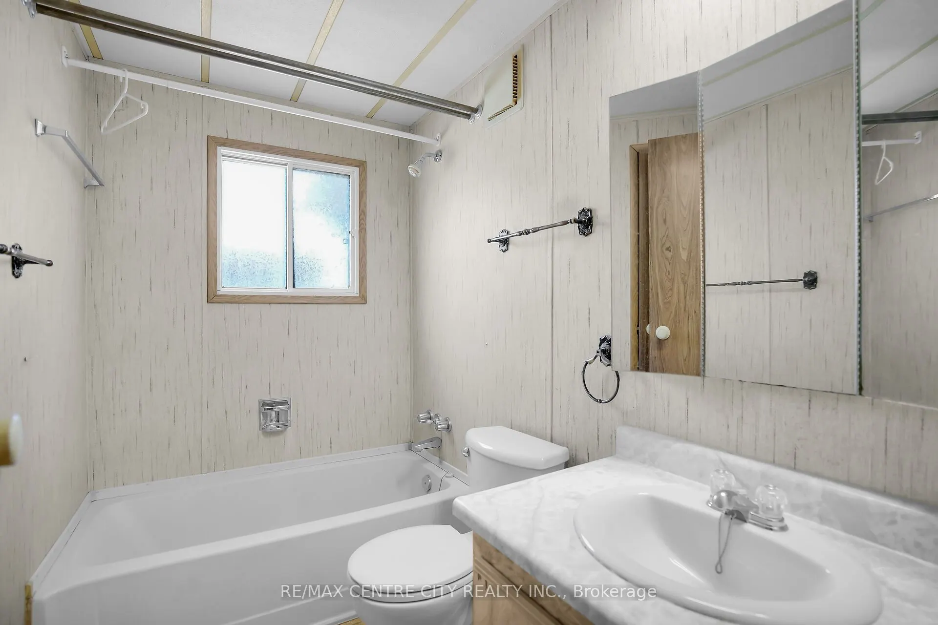 198 Springbank Drive, #87