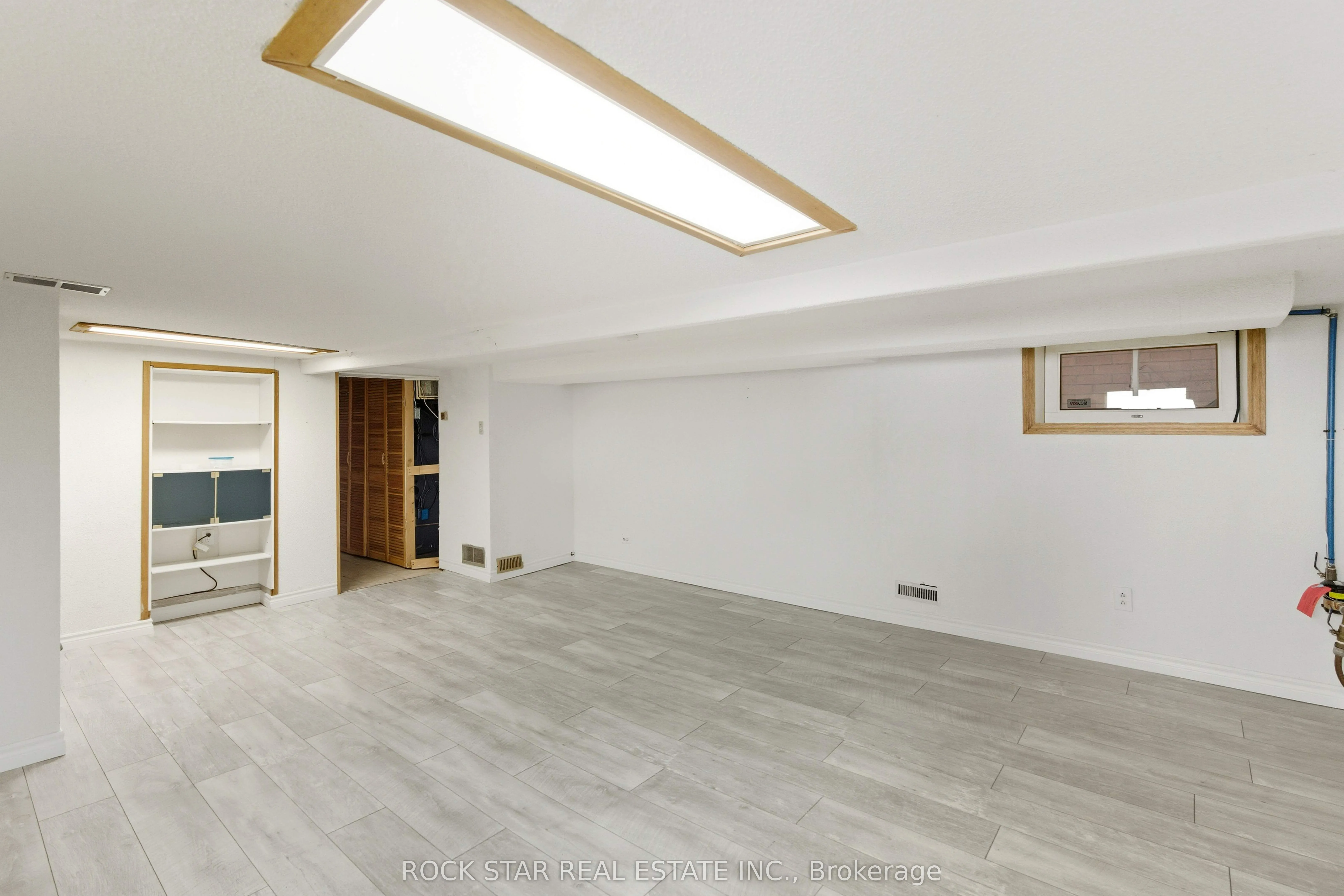 116 Robins Avenue