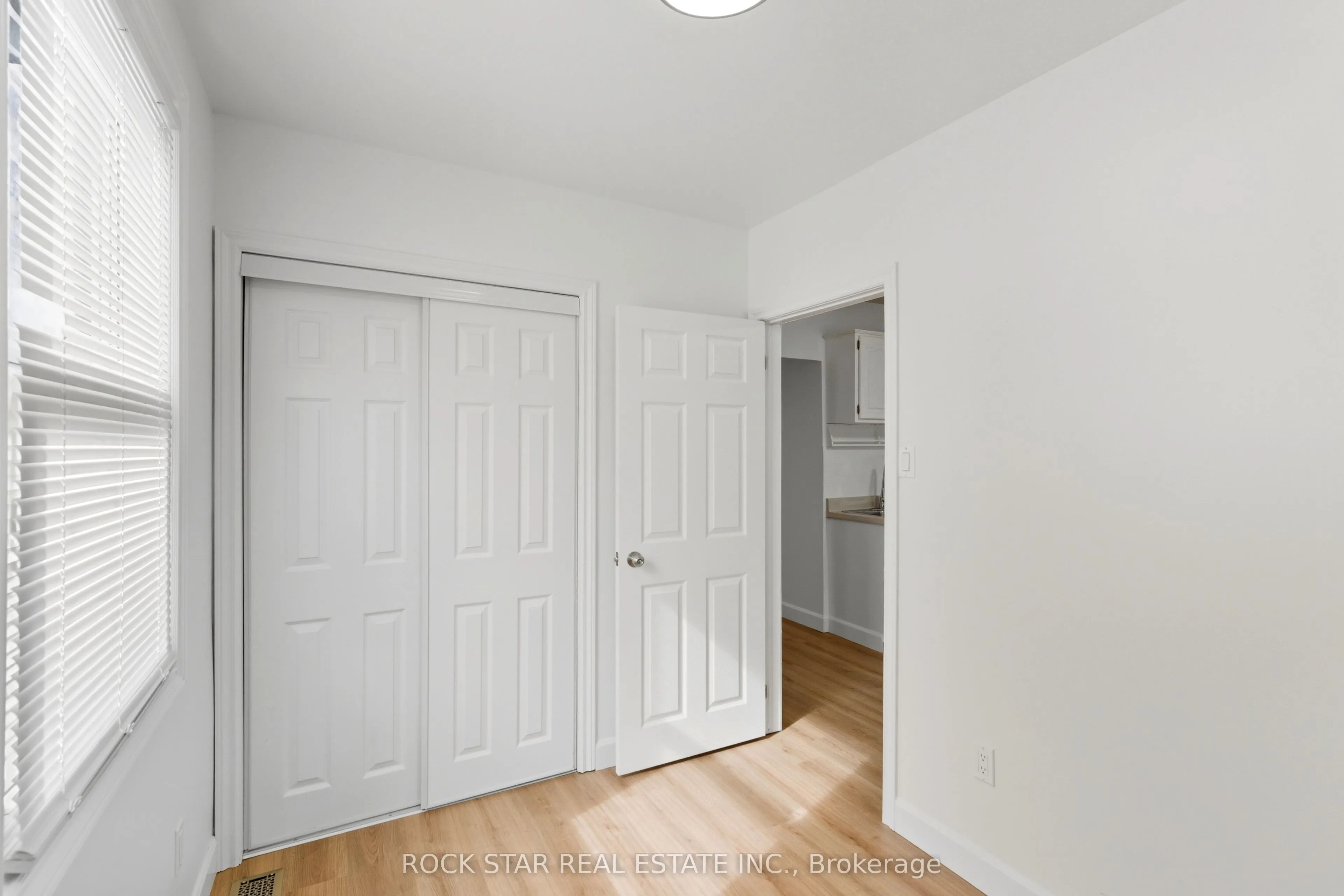 116 Robins Avenue