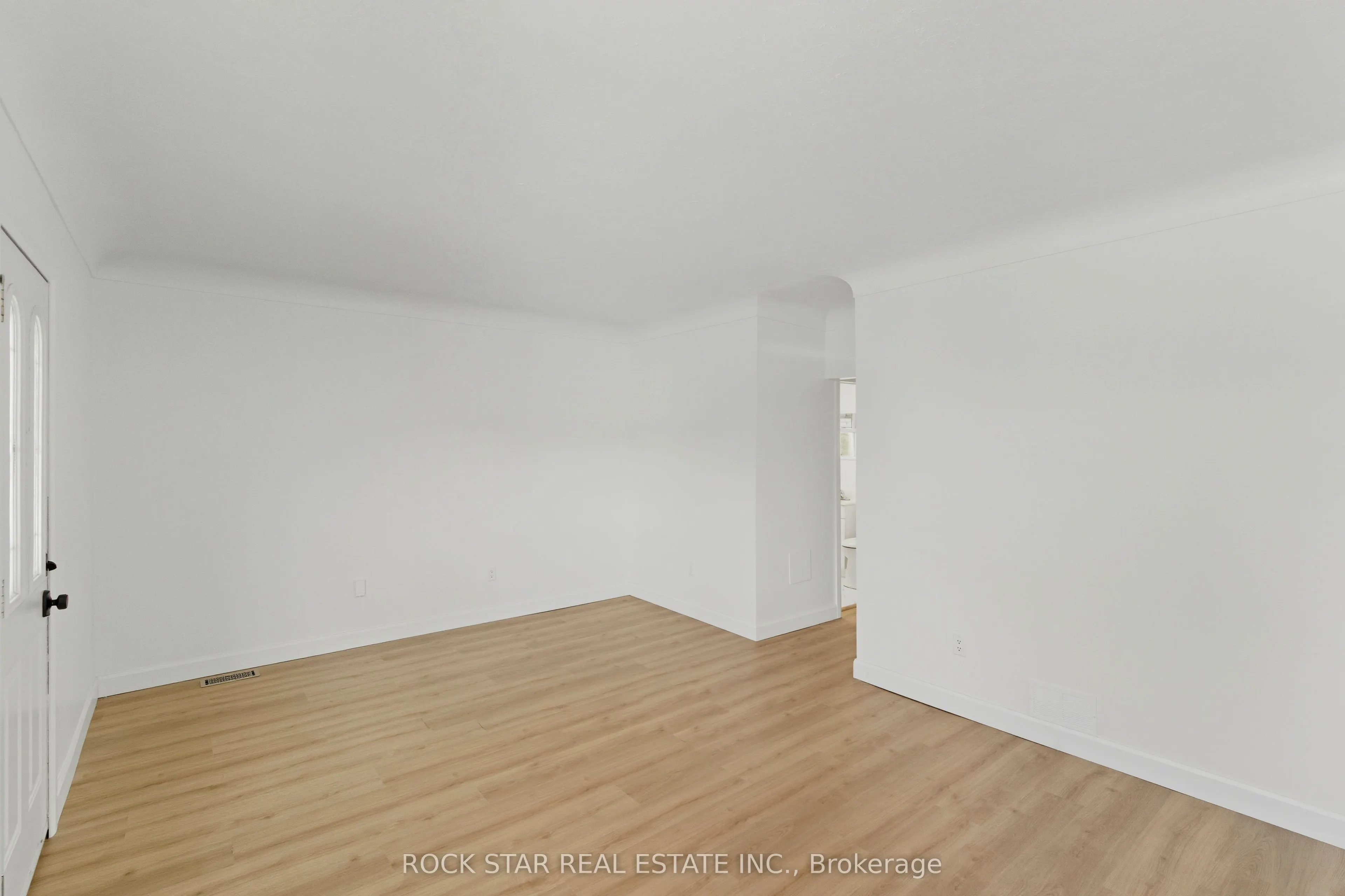 116 Robins Avenue