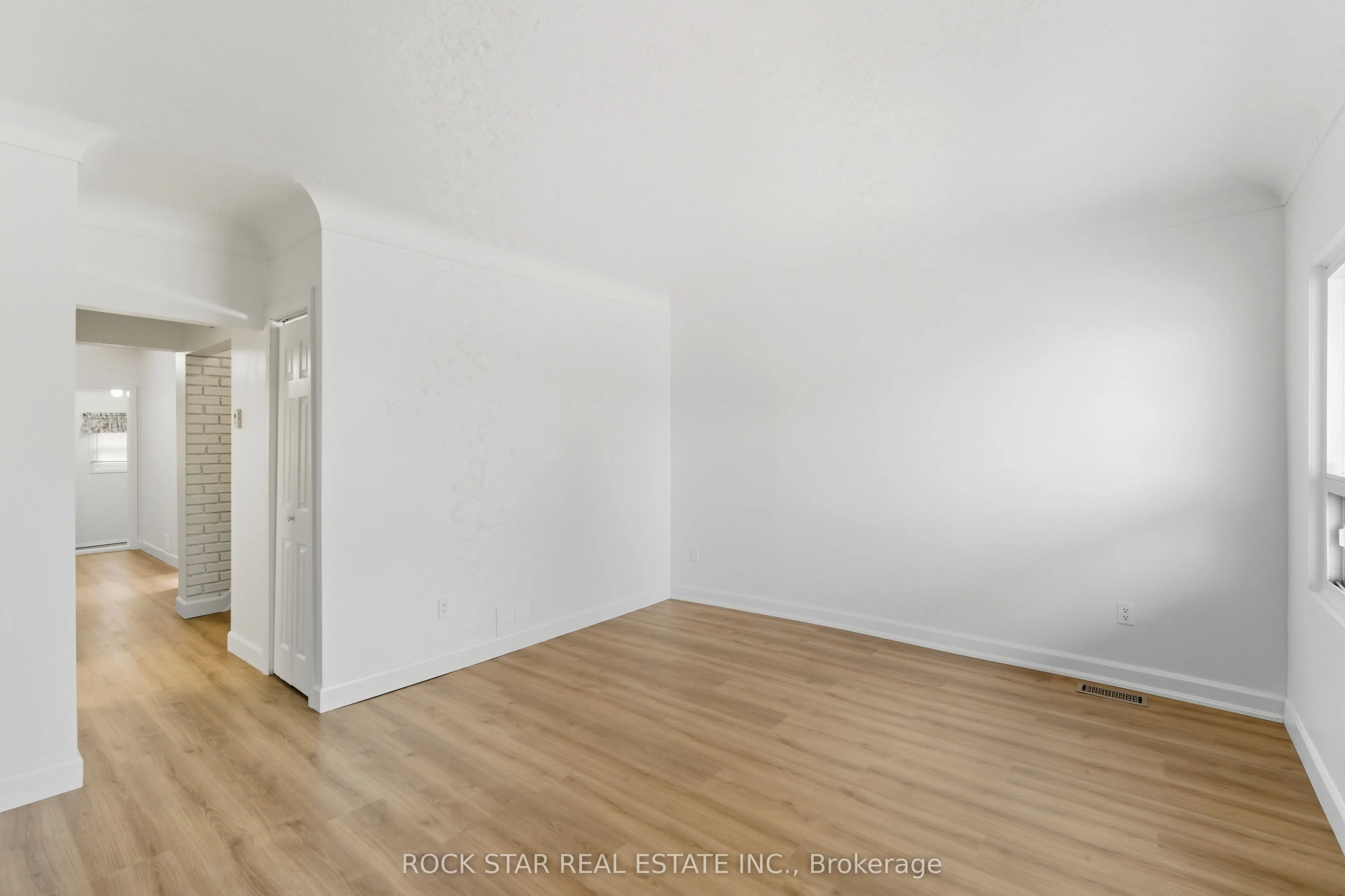 116 Robins Avenue