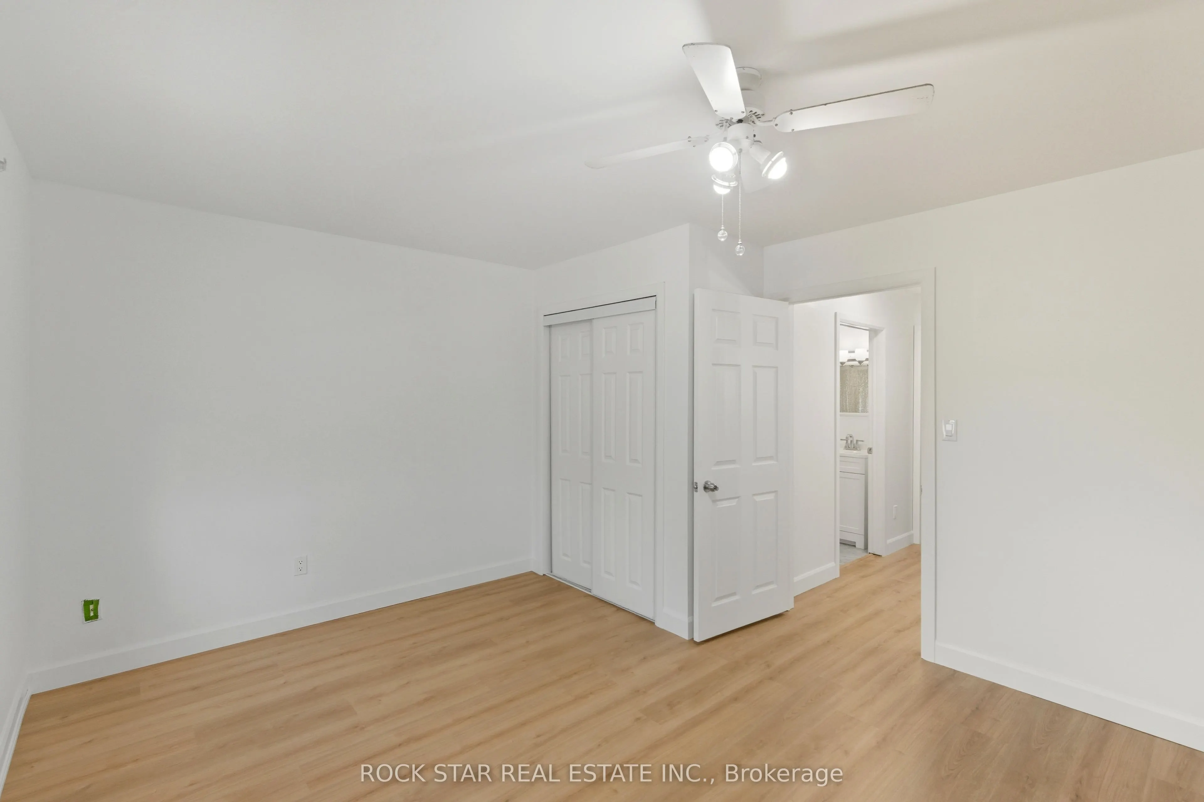 116 Robins Avenue