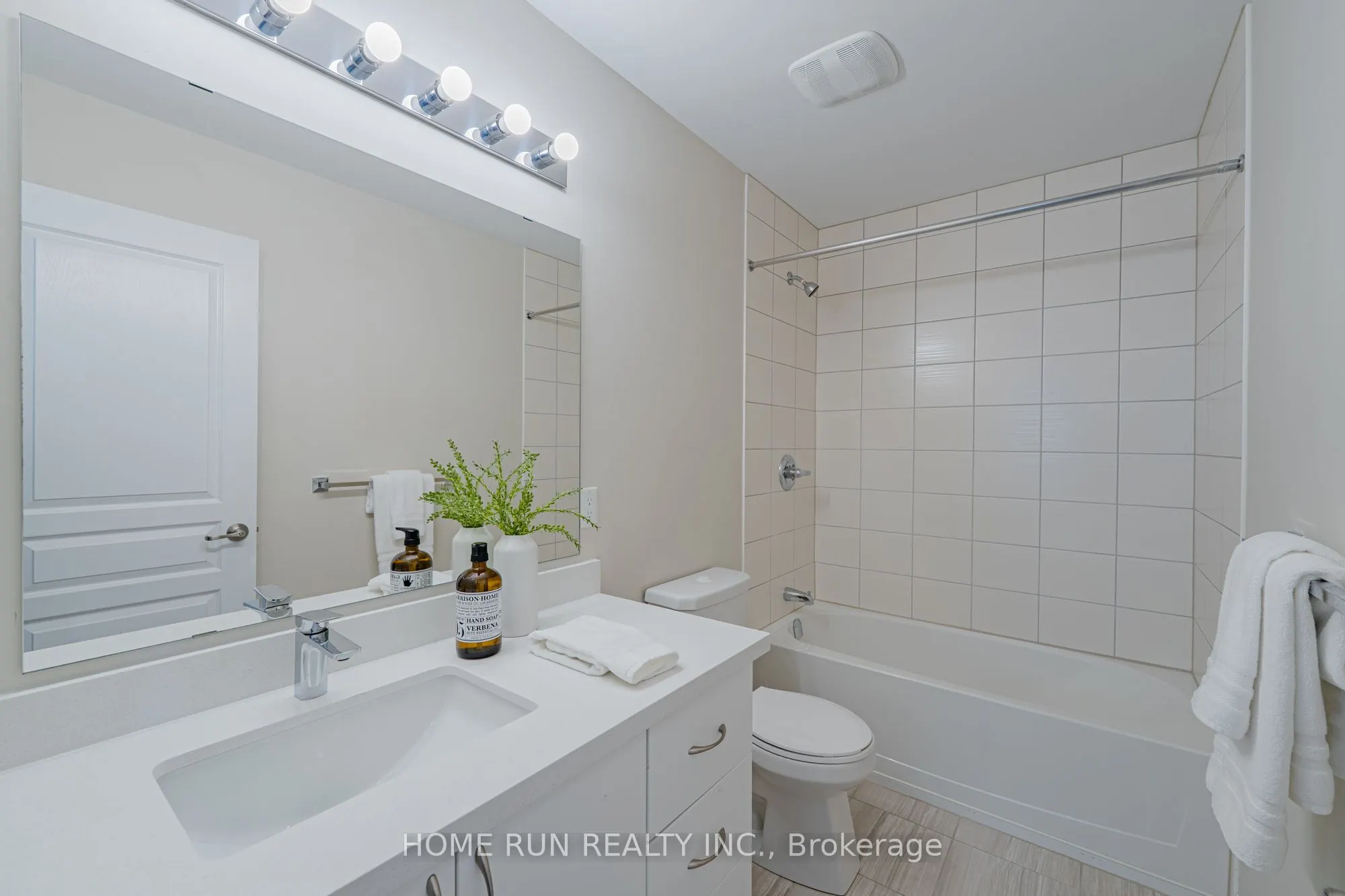589 Via Mattino Way