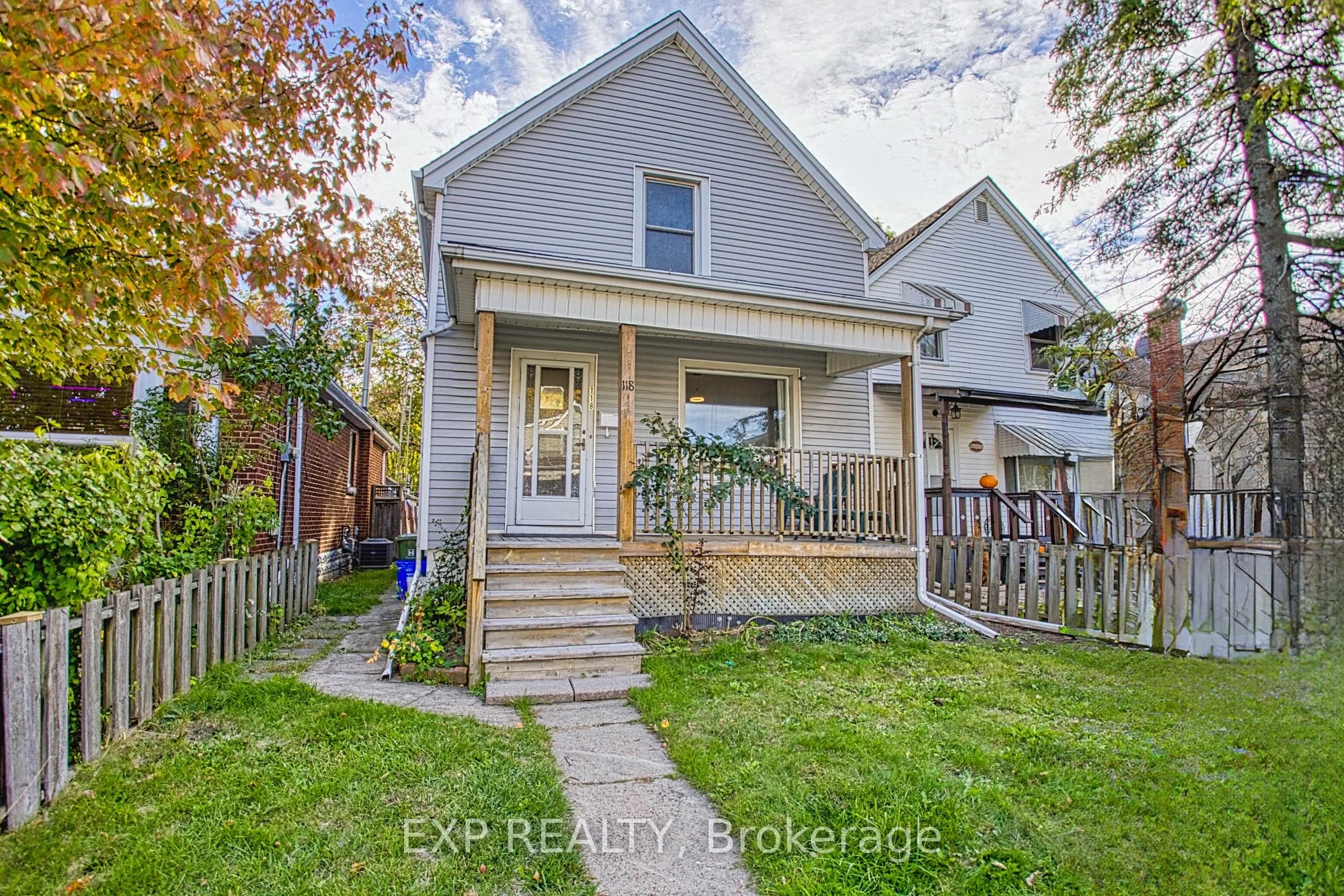 118 Garside Avenue N
