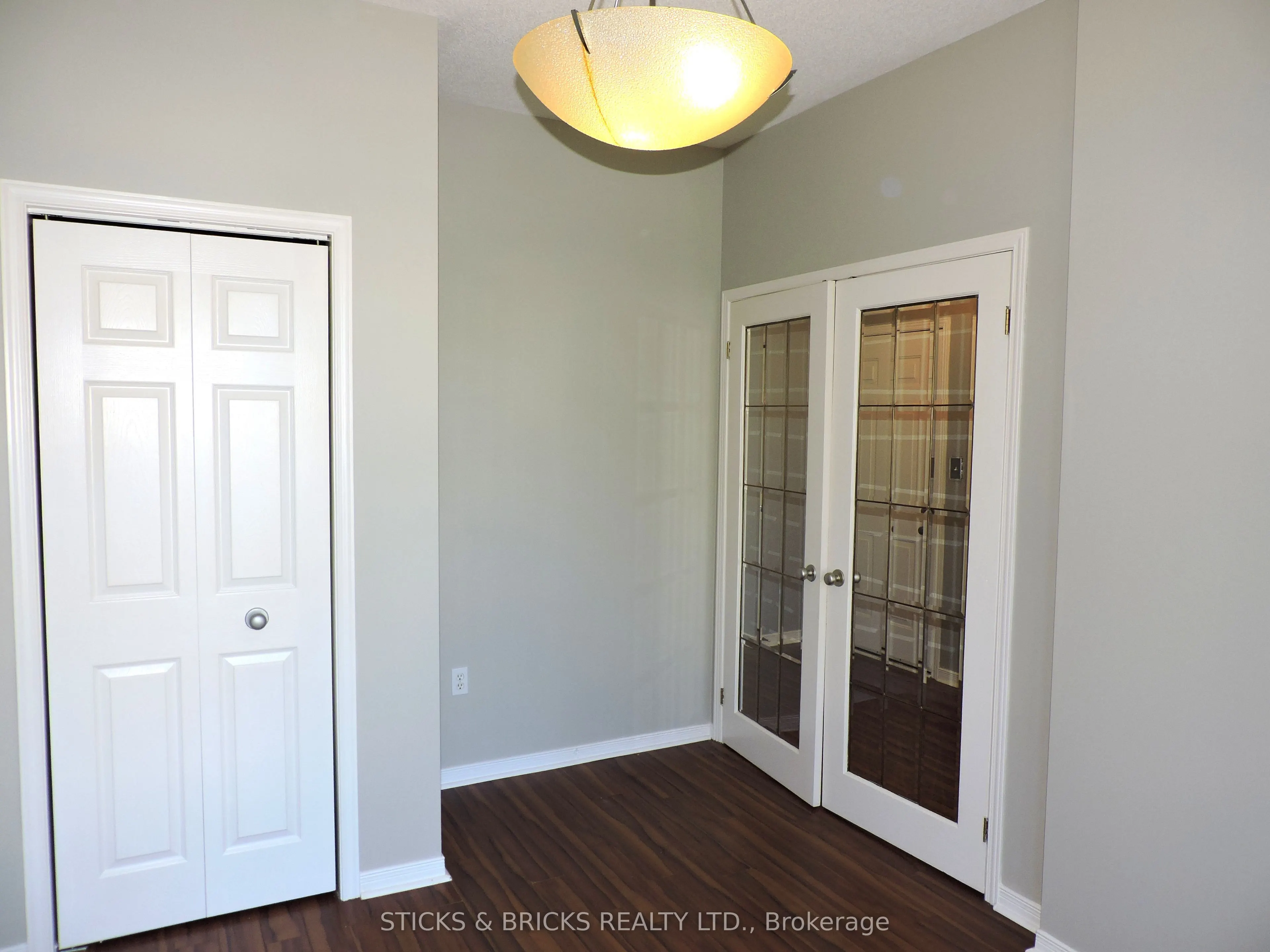5070 Drummond Road, #27