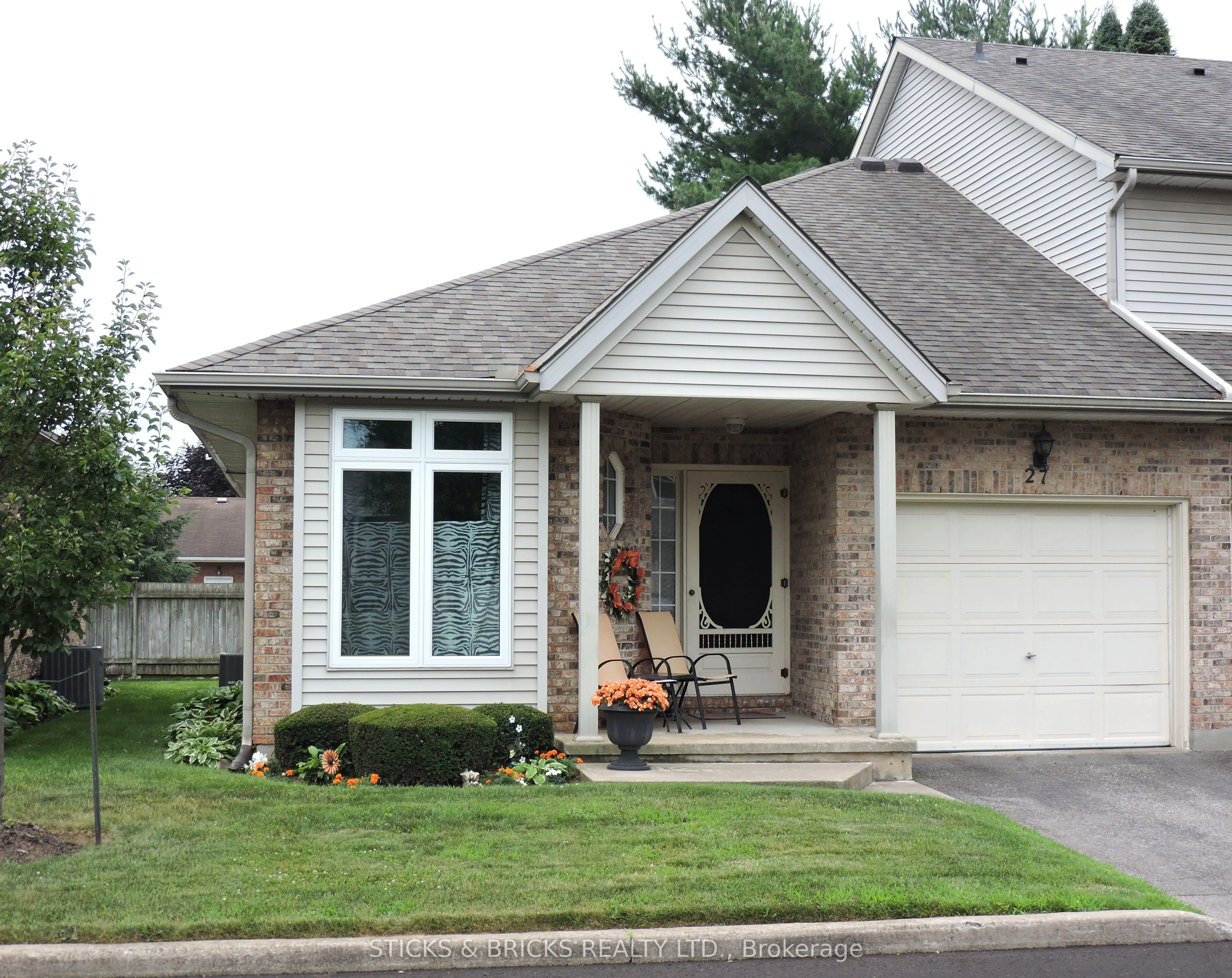5070 Drummond Road, #27