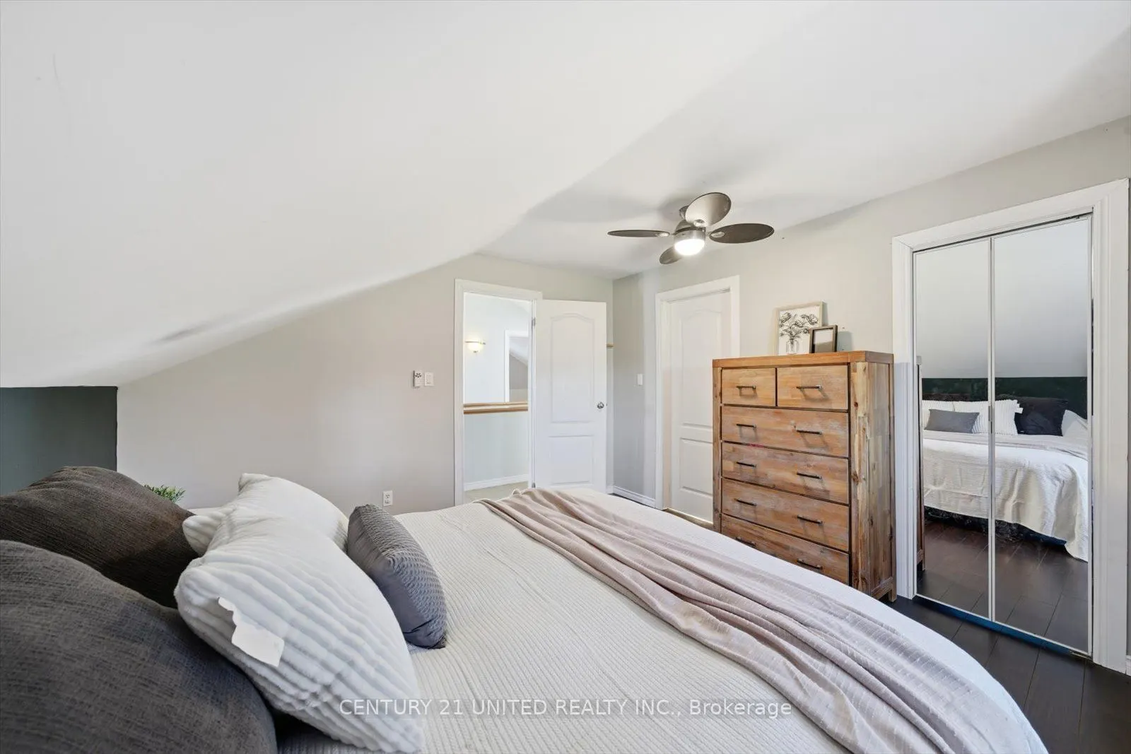 3766 Wallace Point Road