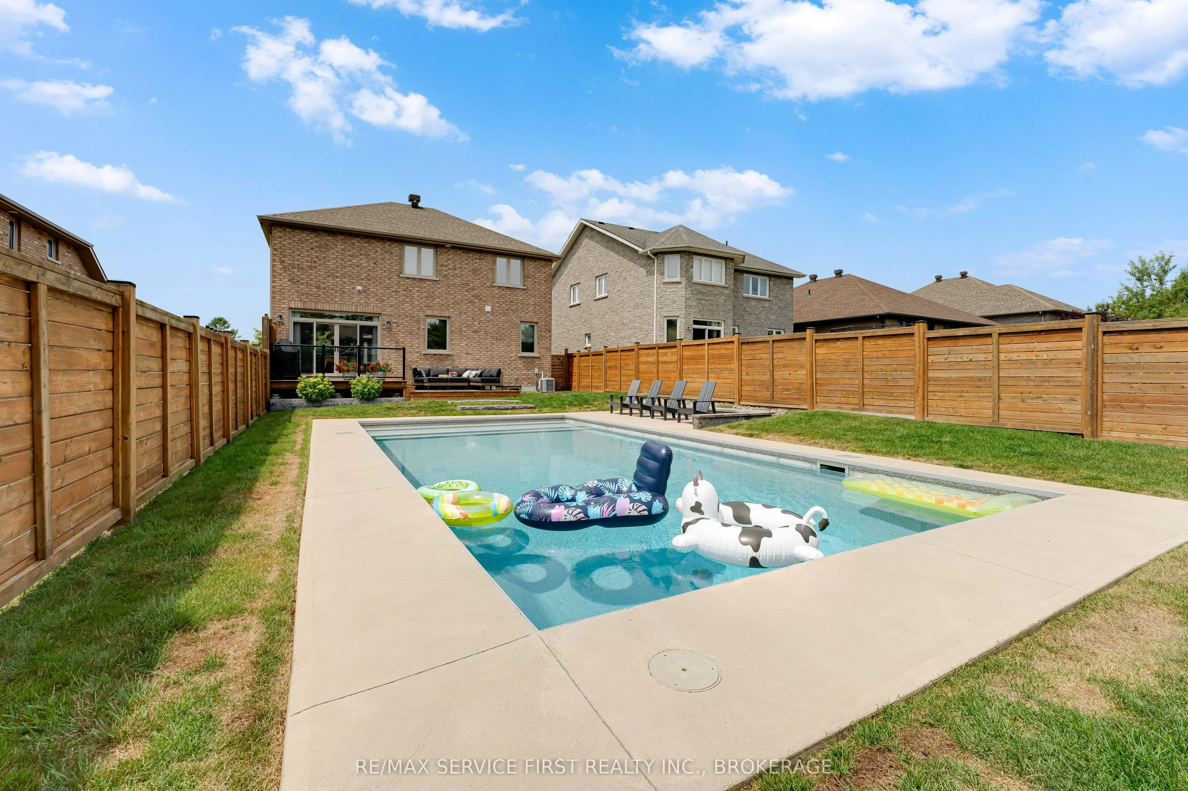 1290 Matias Court