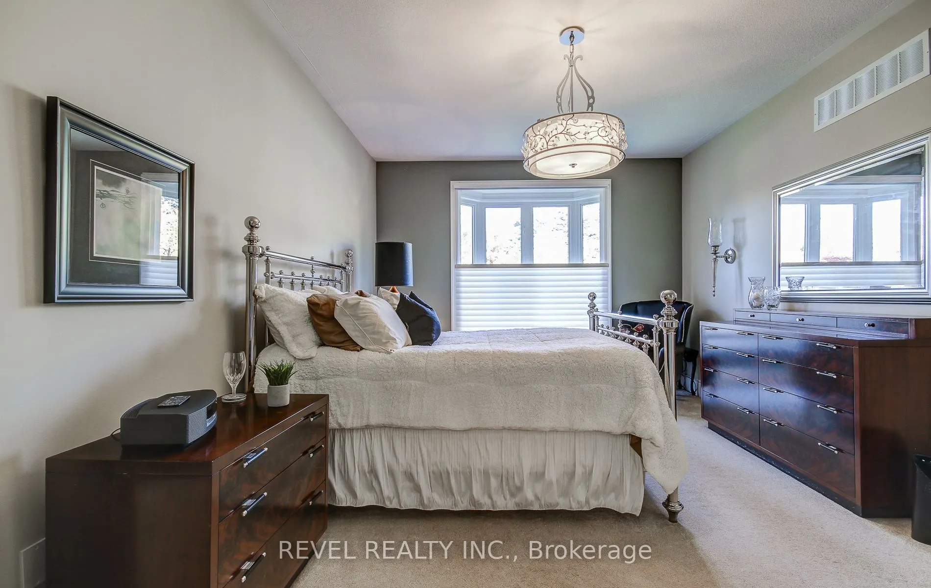 126 Aberfoyle Mill Crescent
