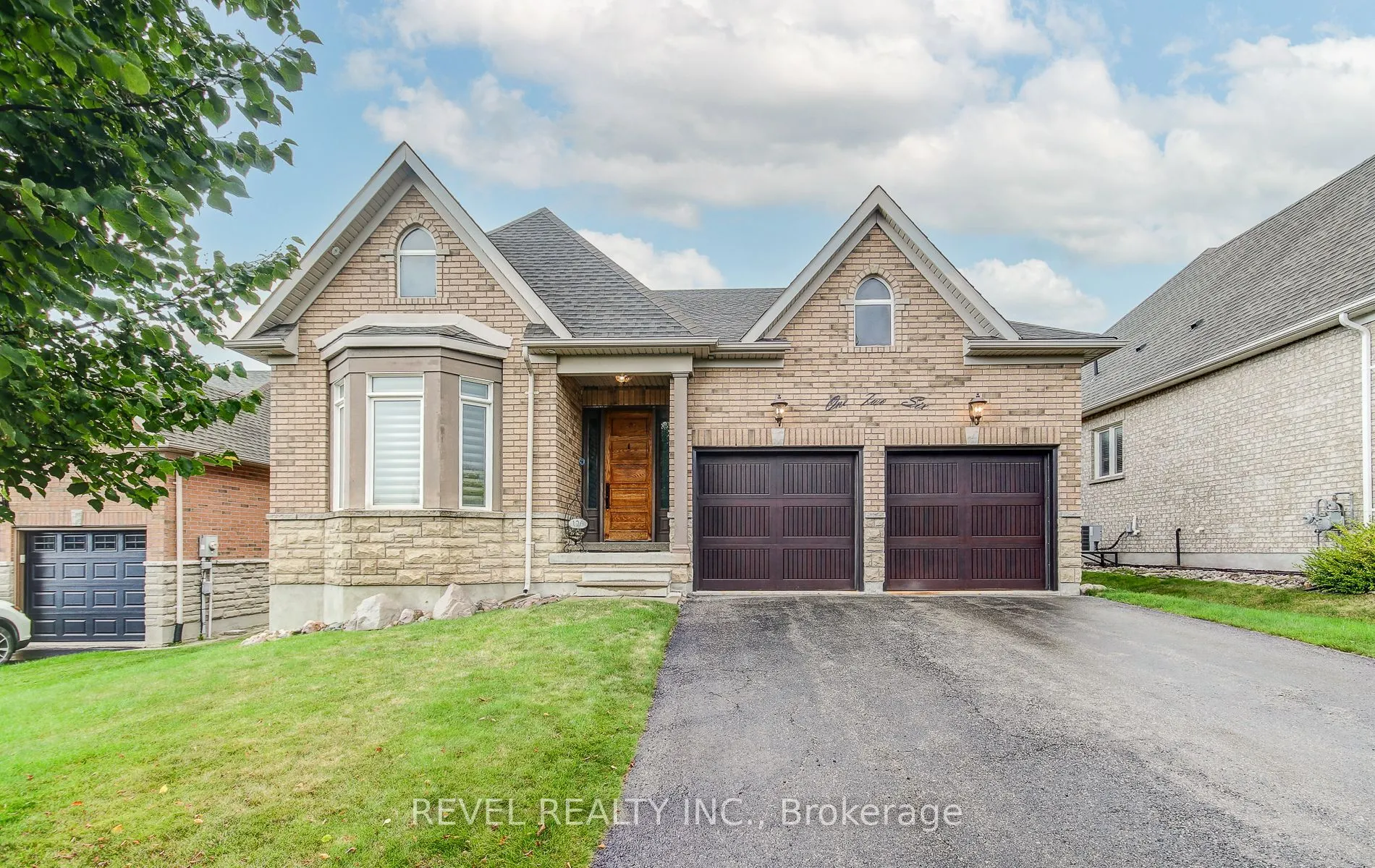 126 Aberfoyle Mill Crescent