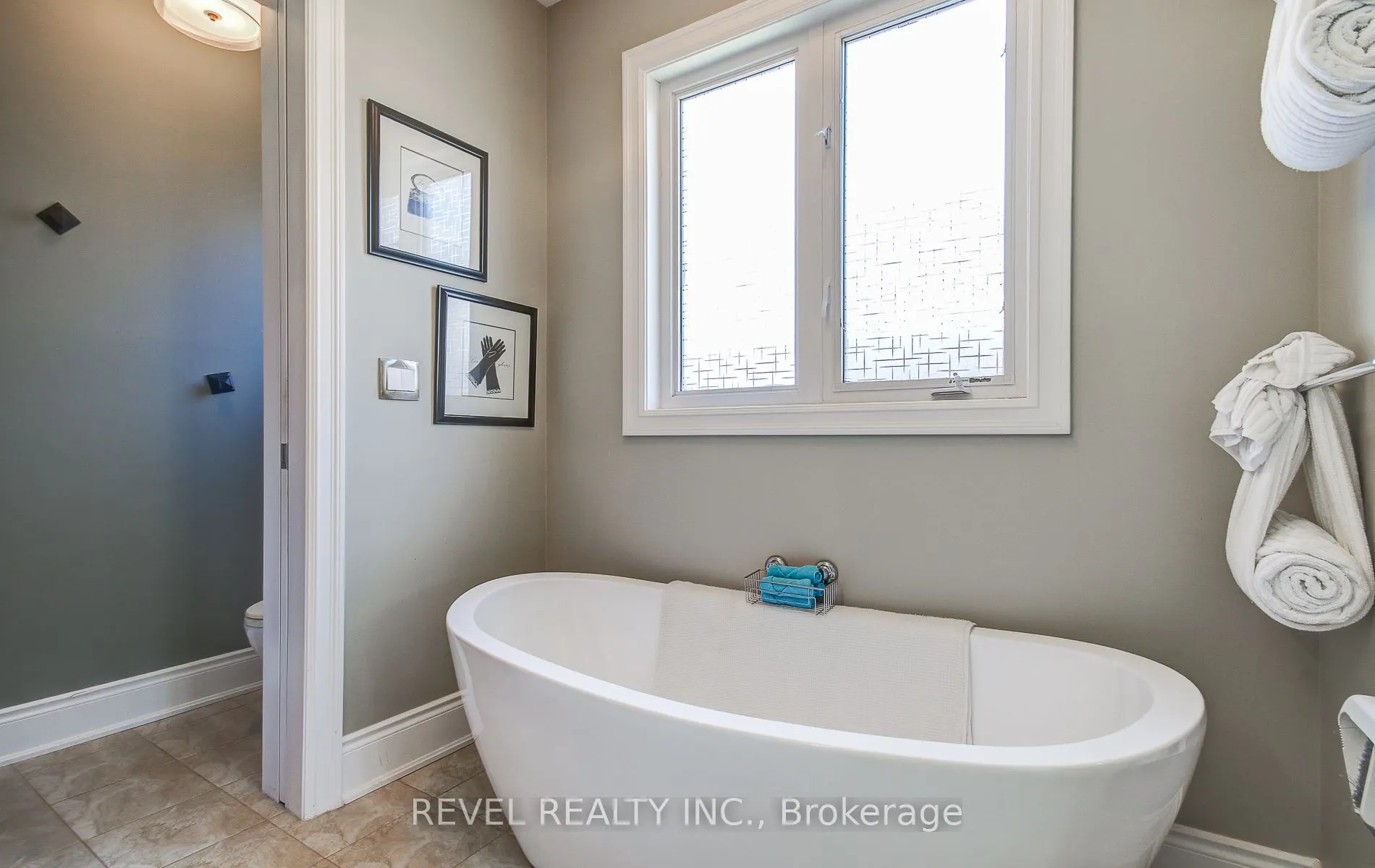 126 Aberfoyle Mill Crescent
