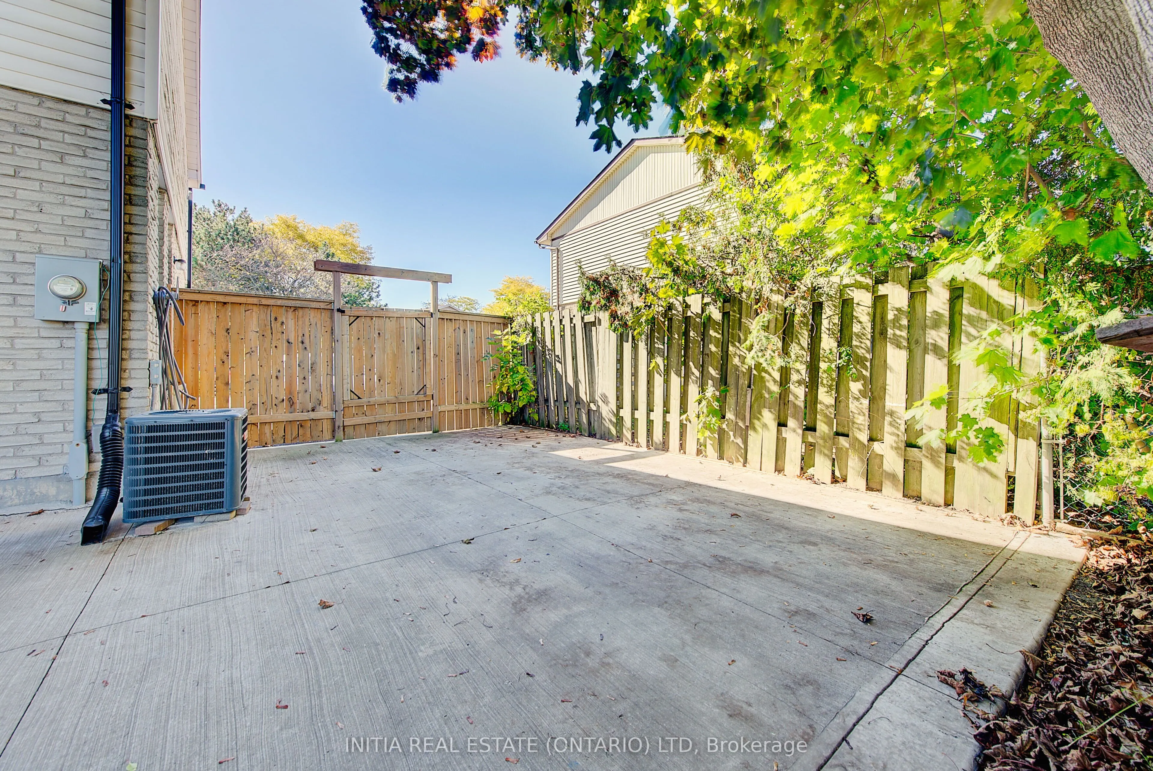 1407 Jalna Boulevard