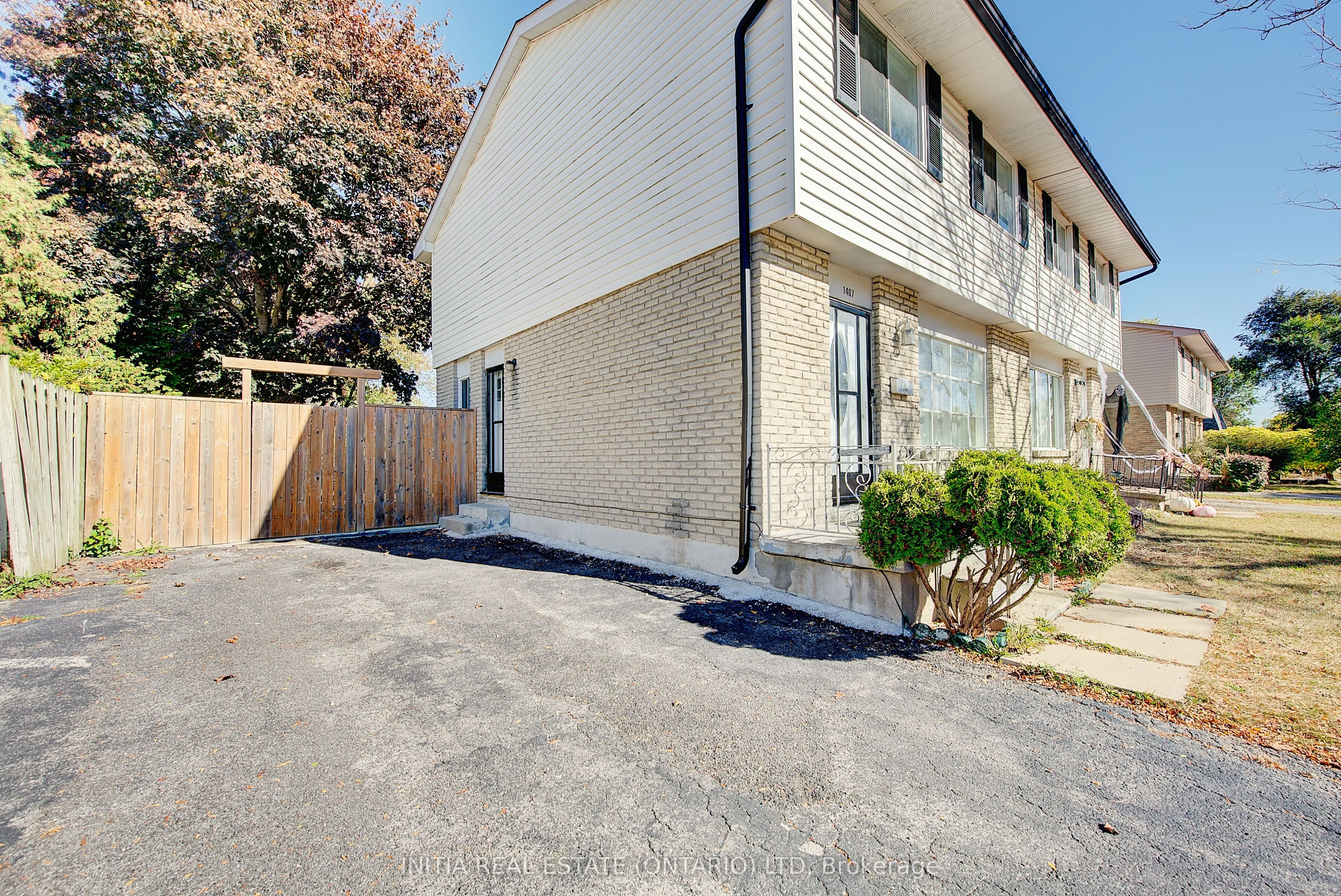 1407 Jalna Boulevard