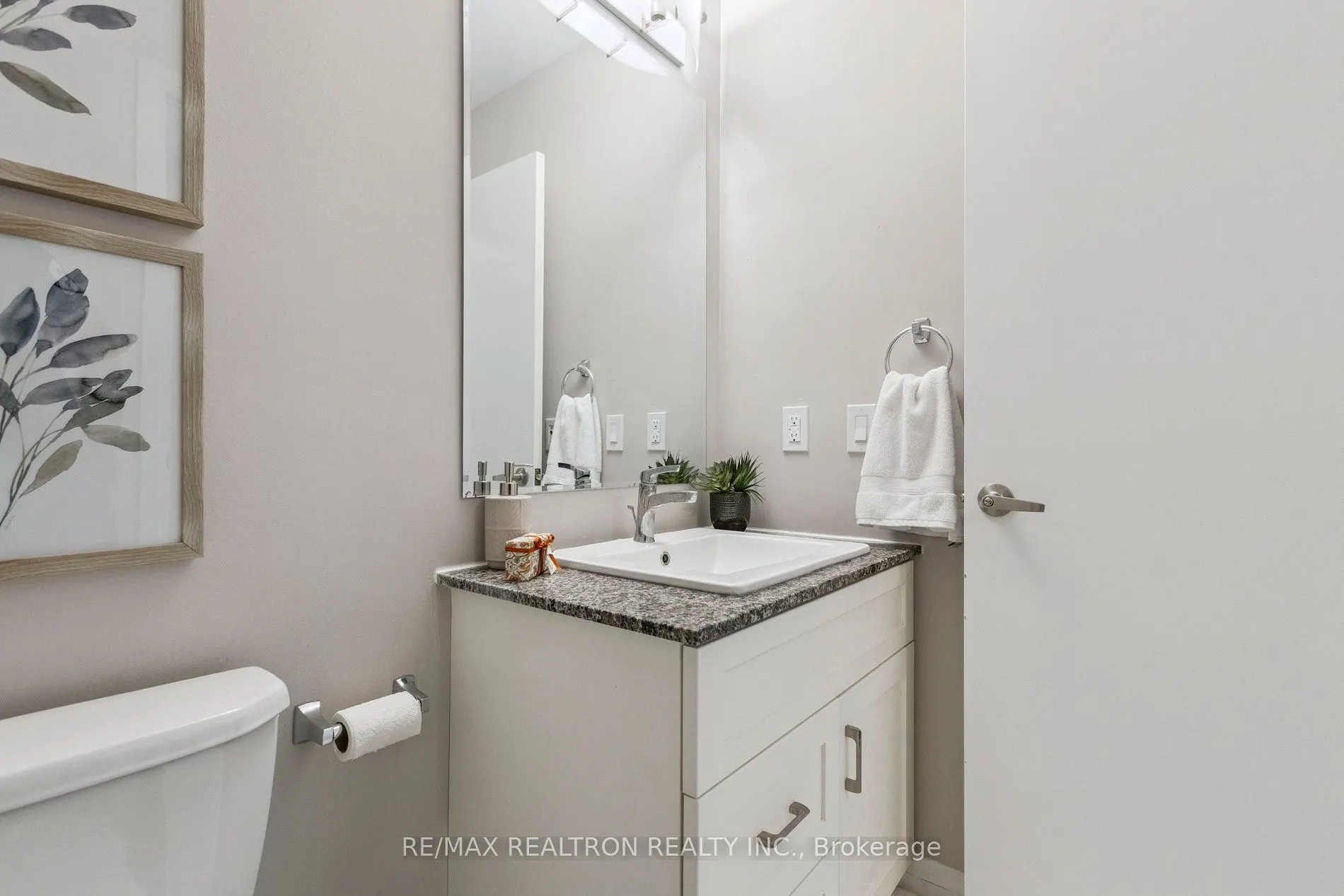 104 Garment Street, #1310