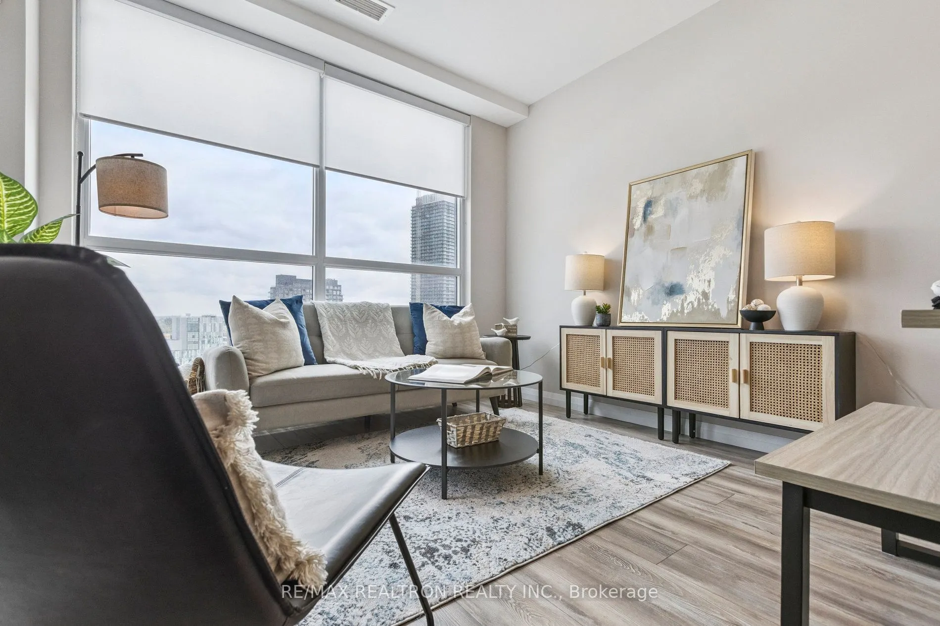 104 Garment Street, #1310