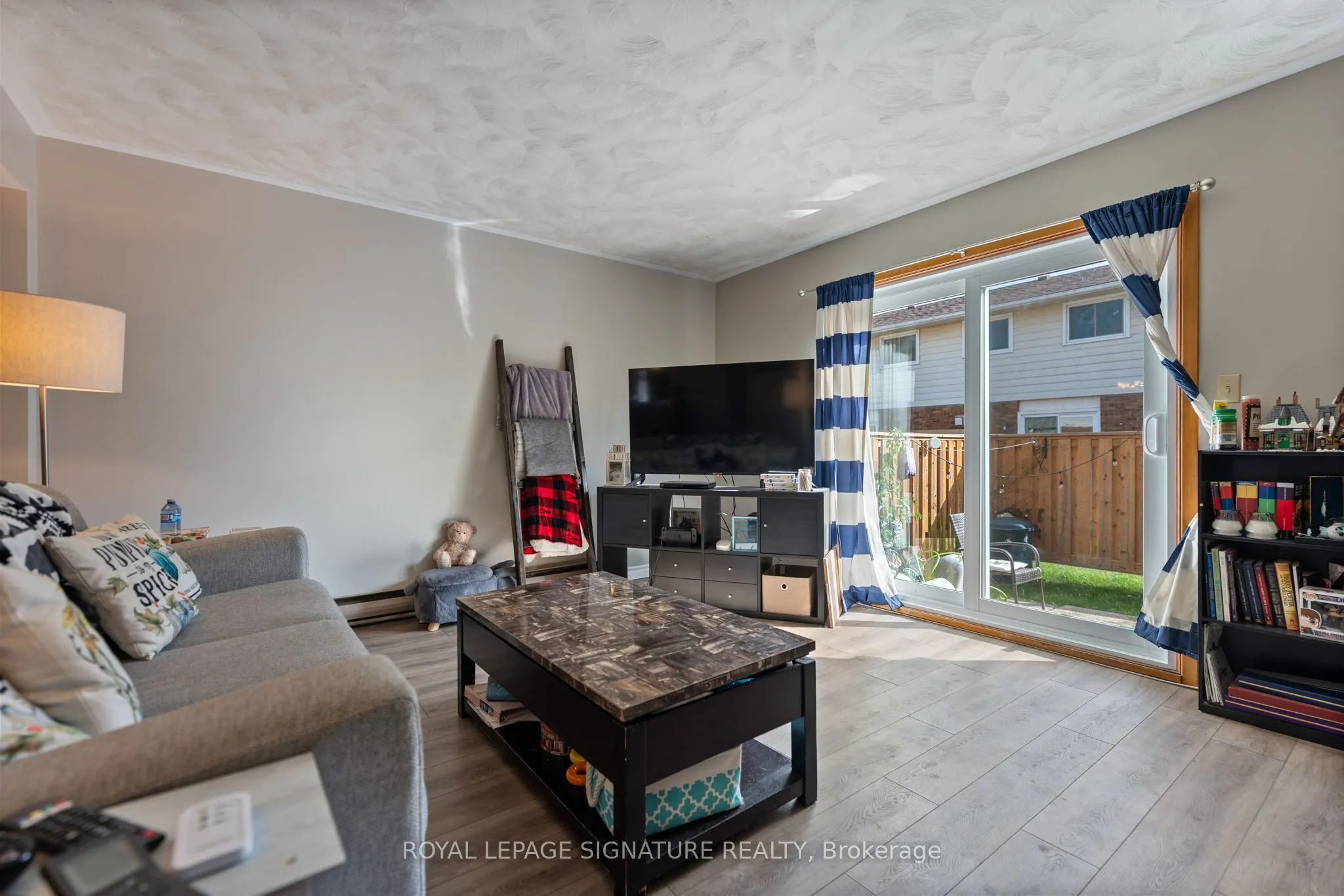 10 Montclair Crescent, #5