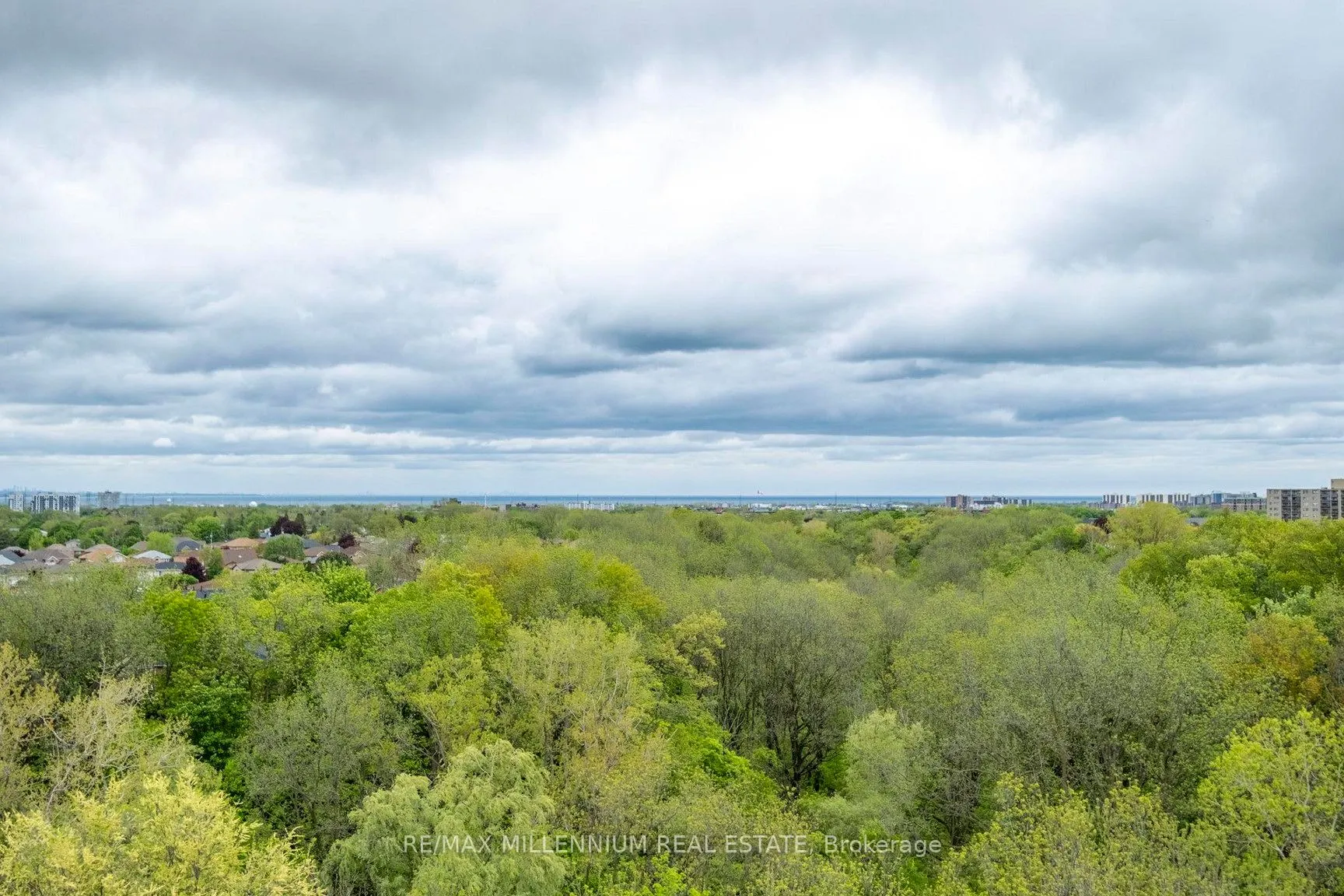 420 Greenhill Avenue, #606