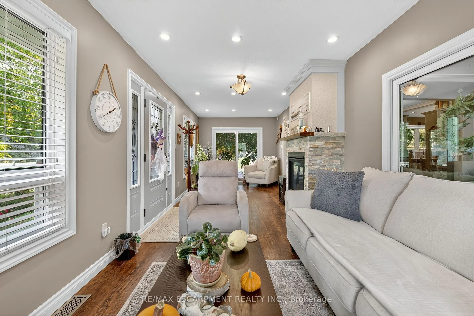 477 Lynden Road