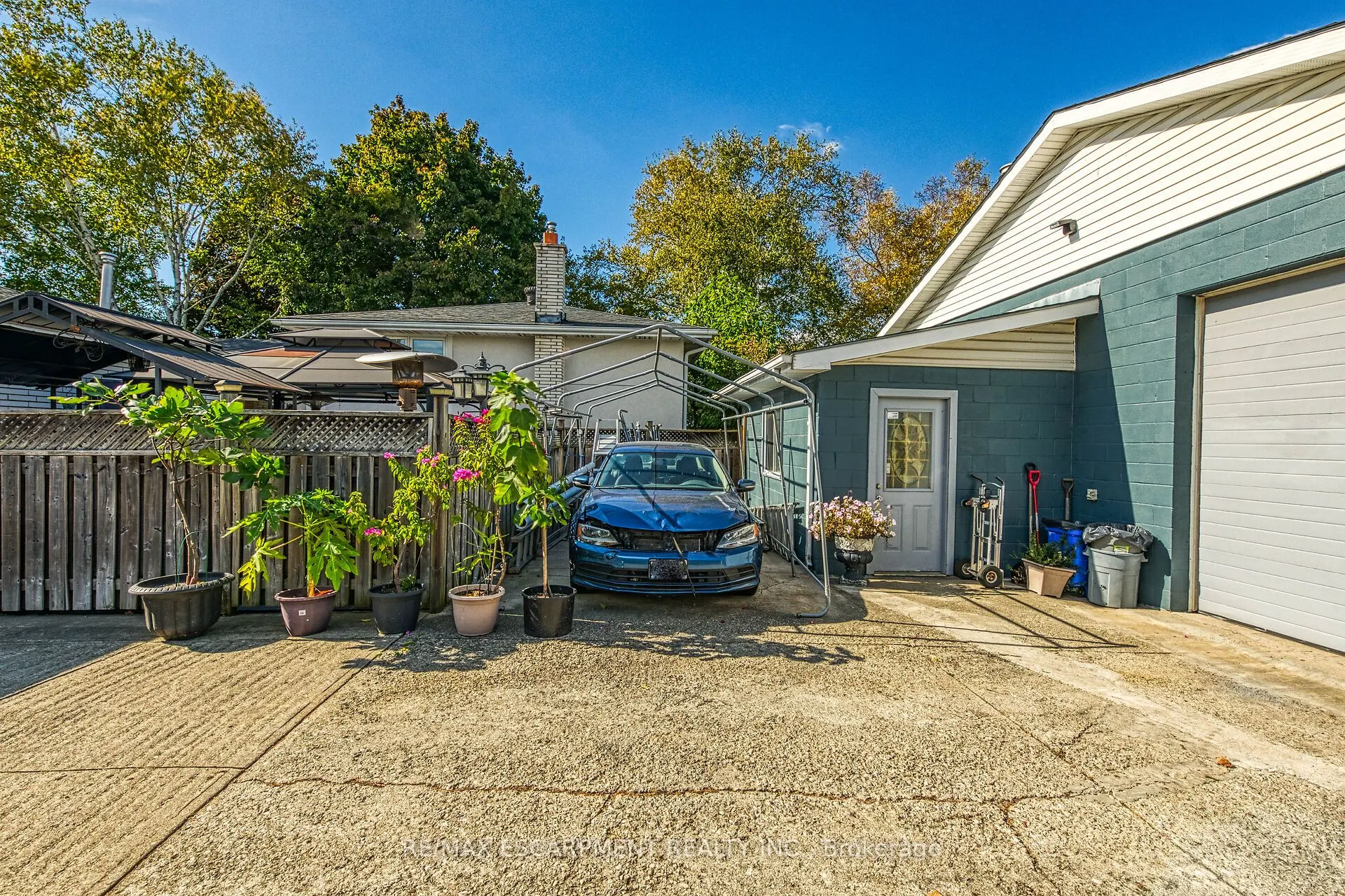 477 Lynden Road