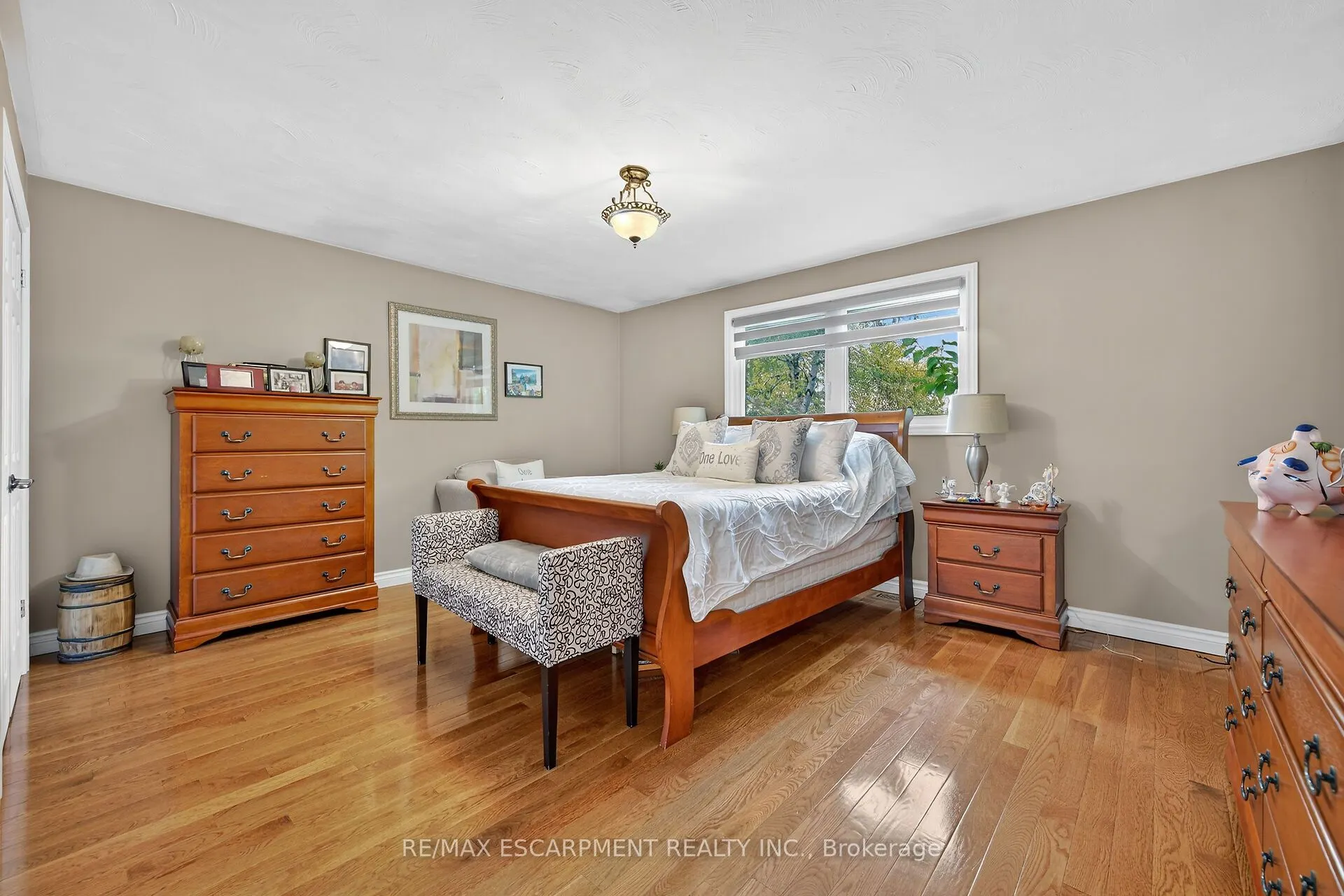 477 Lynden Road