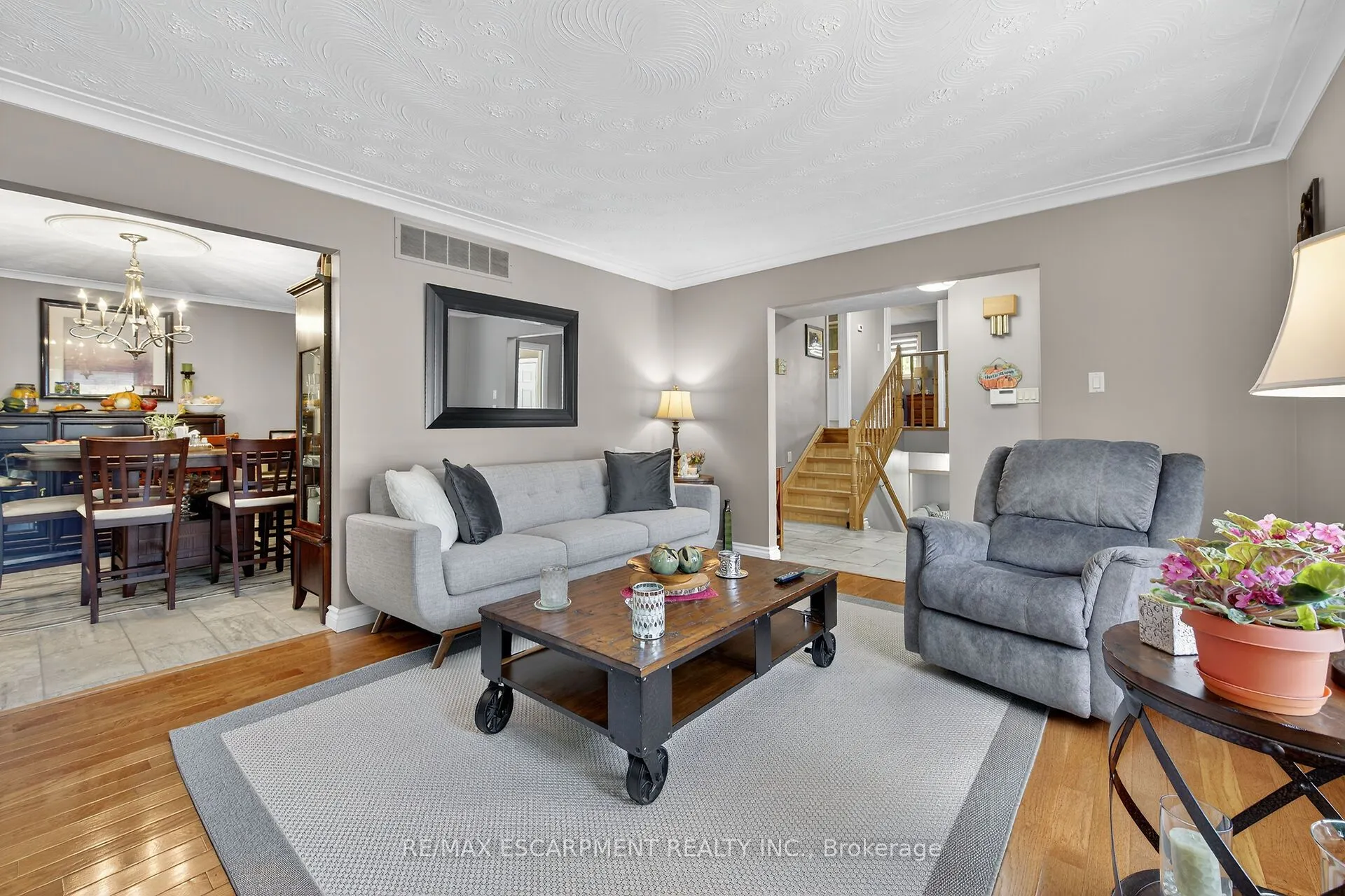 477 Lynden Road