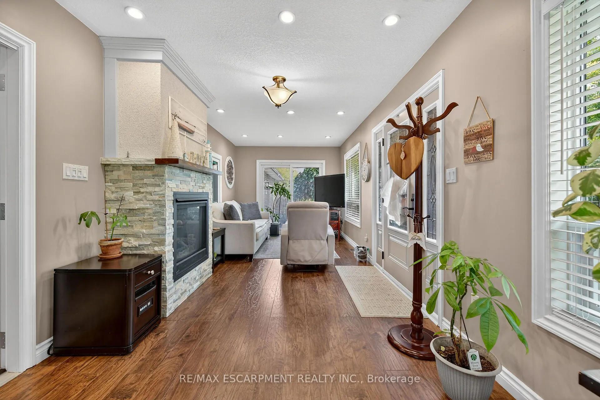 477 Lynden Road